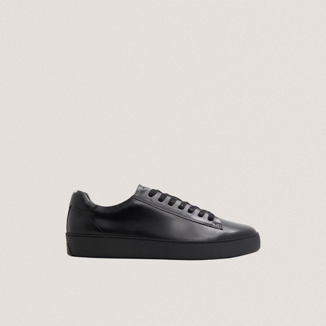 WSTWOOD: Leather Pebble Sneakers Black