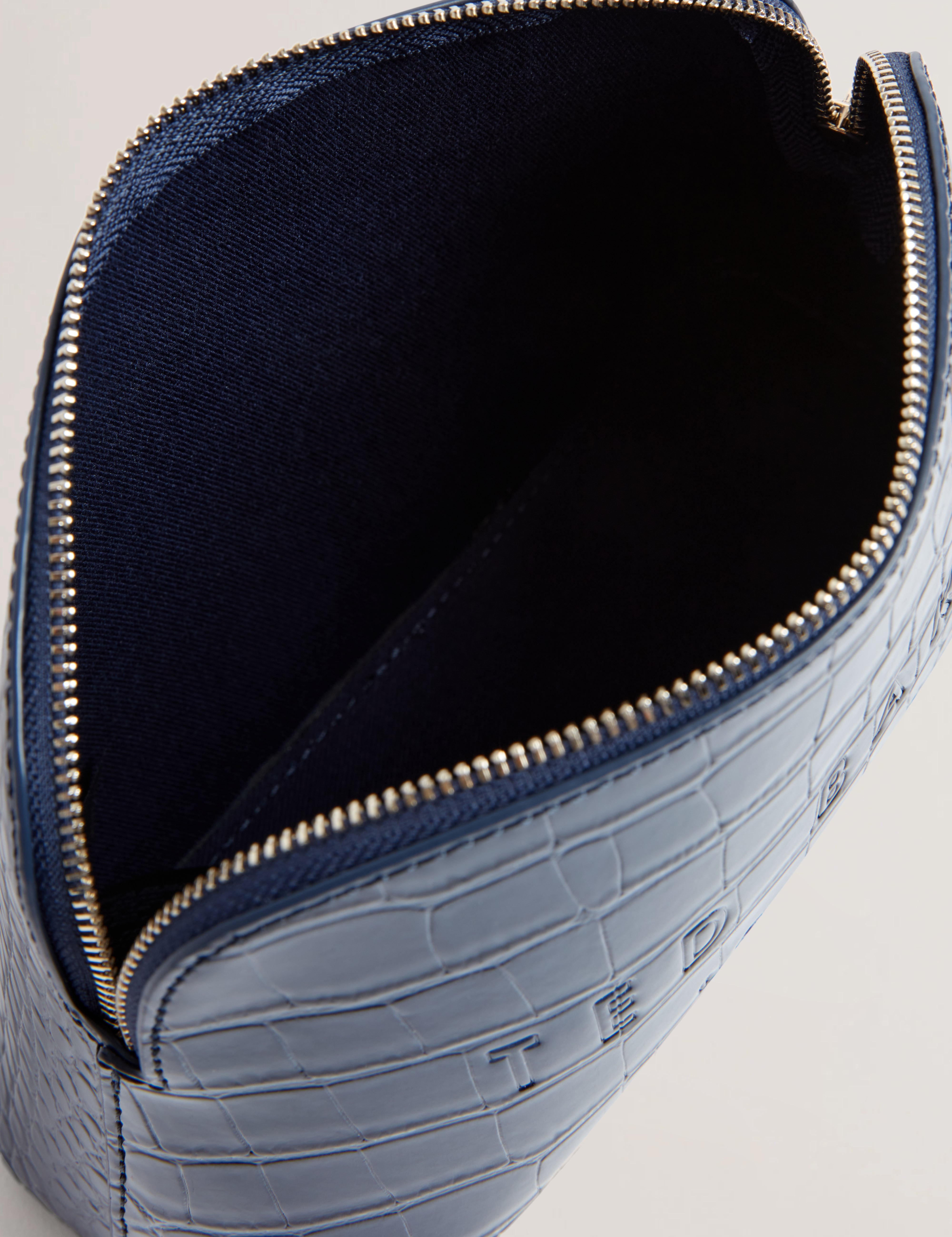 Women's Crocala-Imitation Croc Makeup Bag Dk-Blue