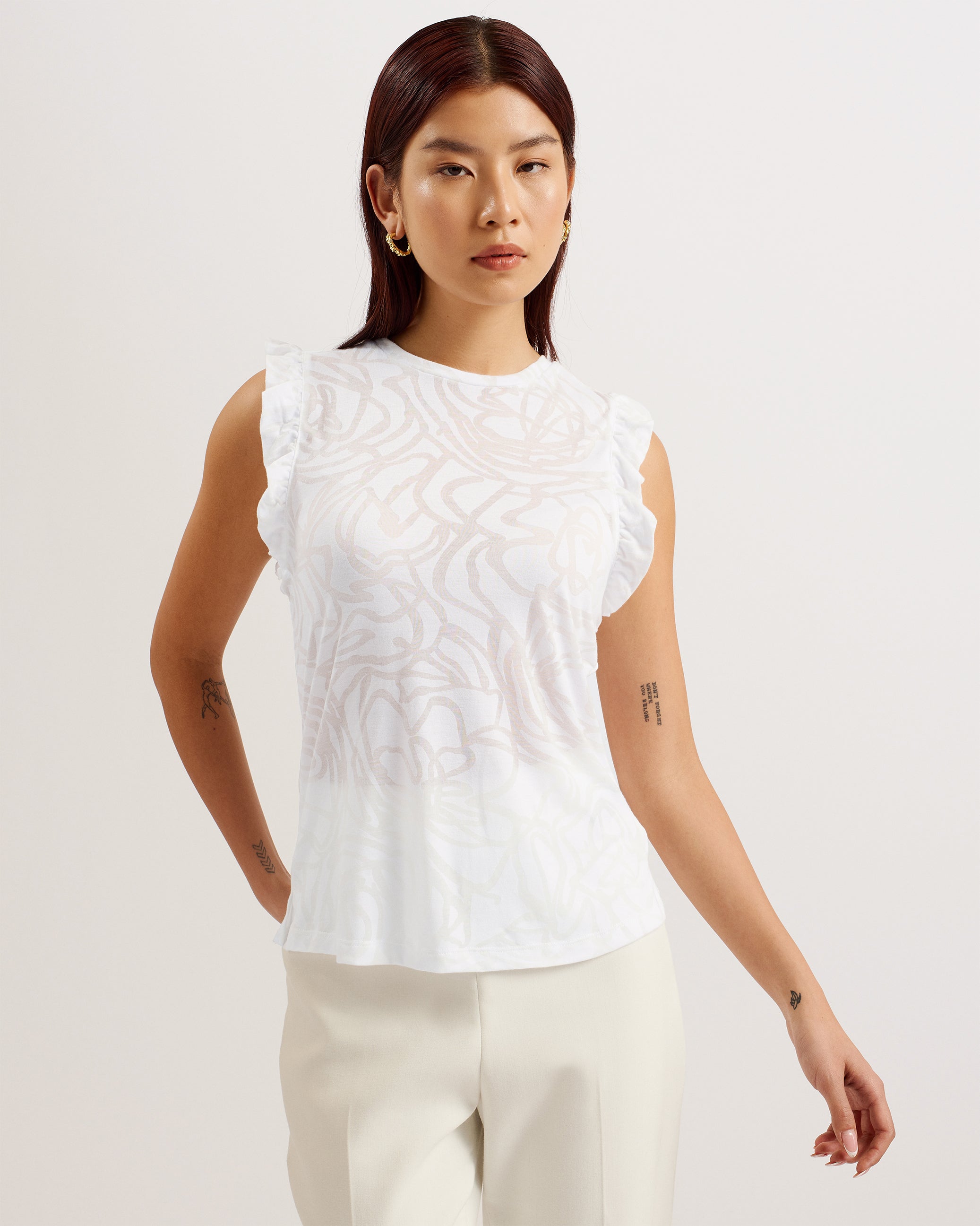 Women's Iilaa White