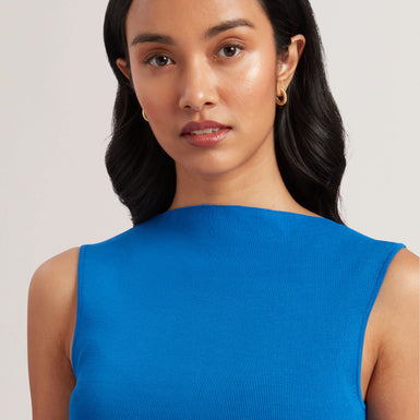 Women's Danhaa-Curve Neckline Knit Top Blue