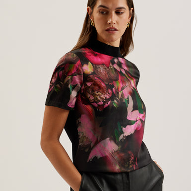 Women's Asthaa-Printed Woven Front Short Sleeve Top Black