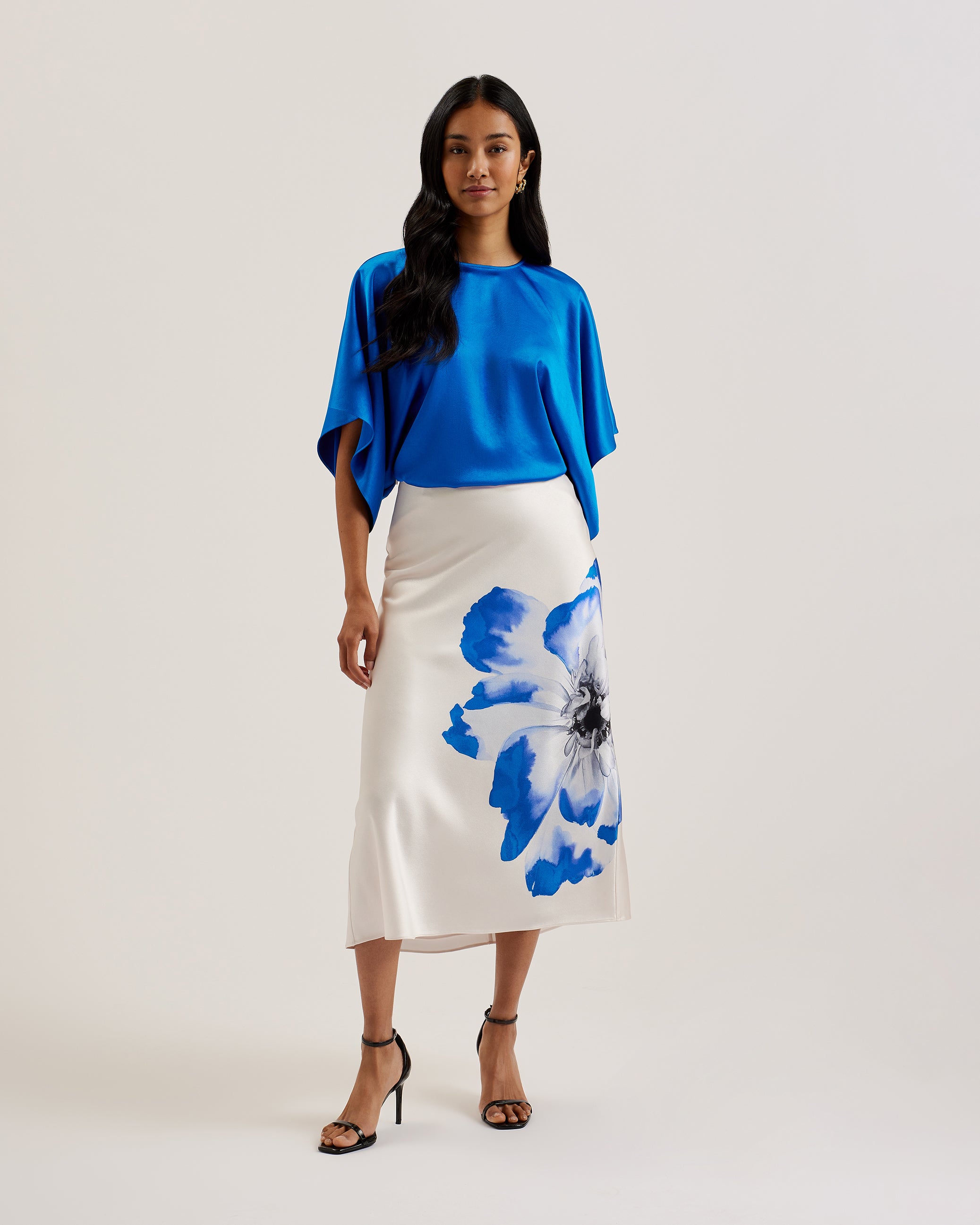 Women's Cherika-Bat Wing Sleeve Top Blue