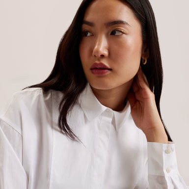 Women's Izote-Oversized Drop Shoulder Bib Detail White