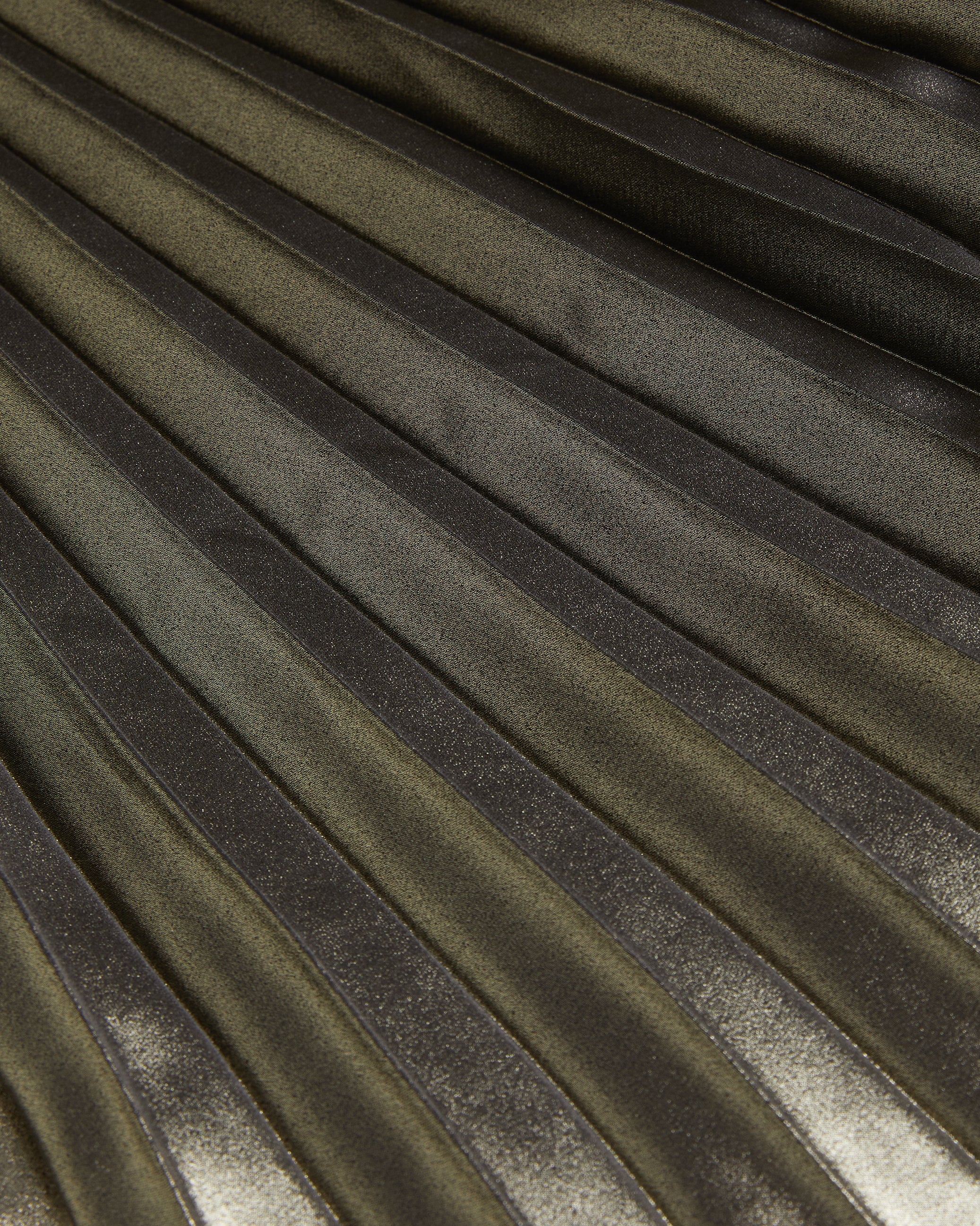 Women's Kese-Metallic Pleated Midi Skirt Gold