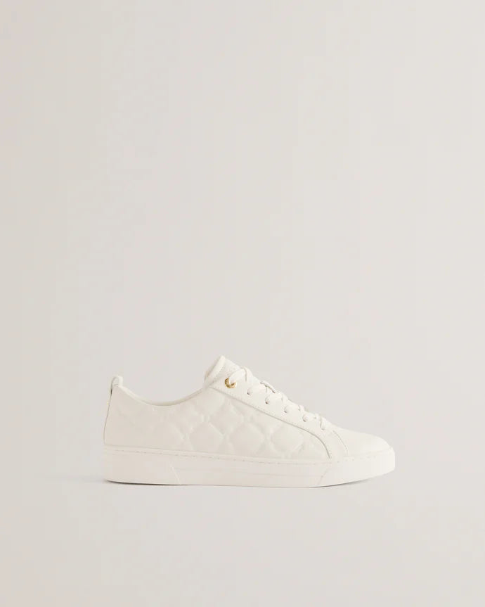 Women's Maddisn White