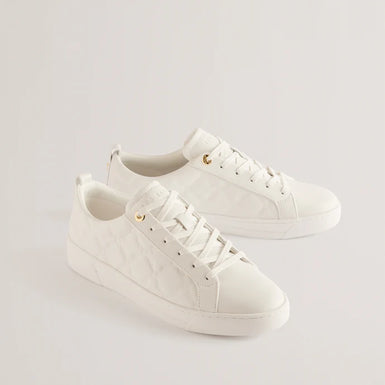 Women's Maddisn White