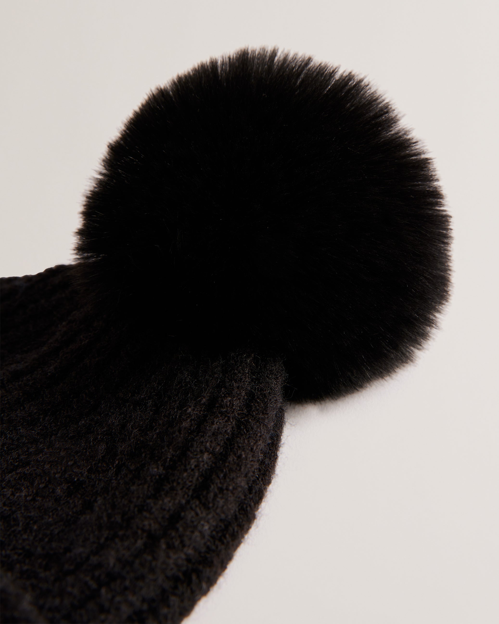 Women's Emilyya-Knitted Bobble Hat Black