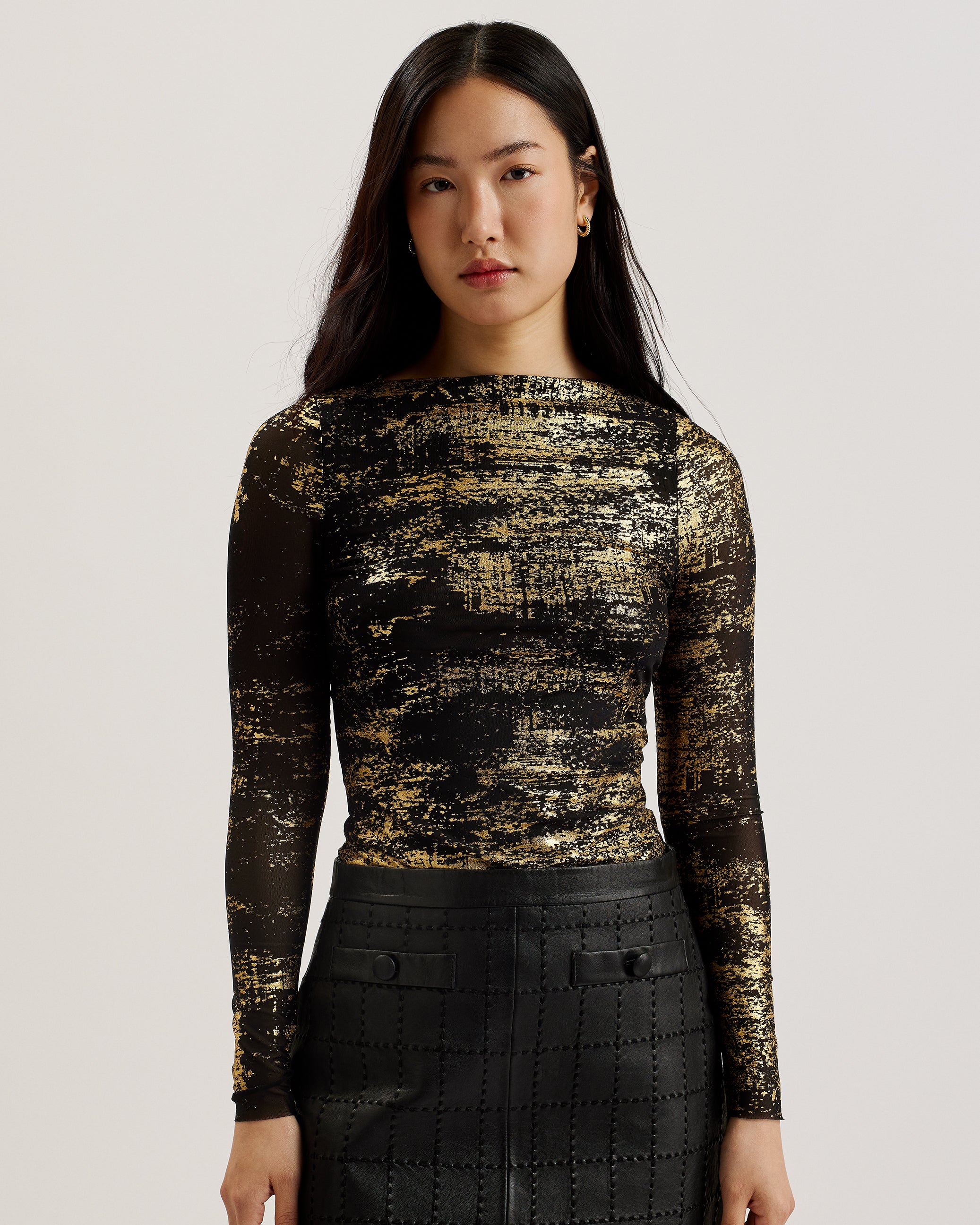 Women's Karenha-Foil Printed Skinny Fit Mesh Top Black