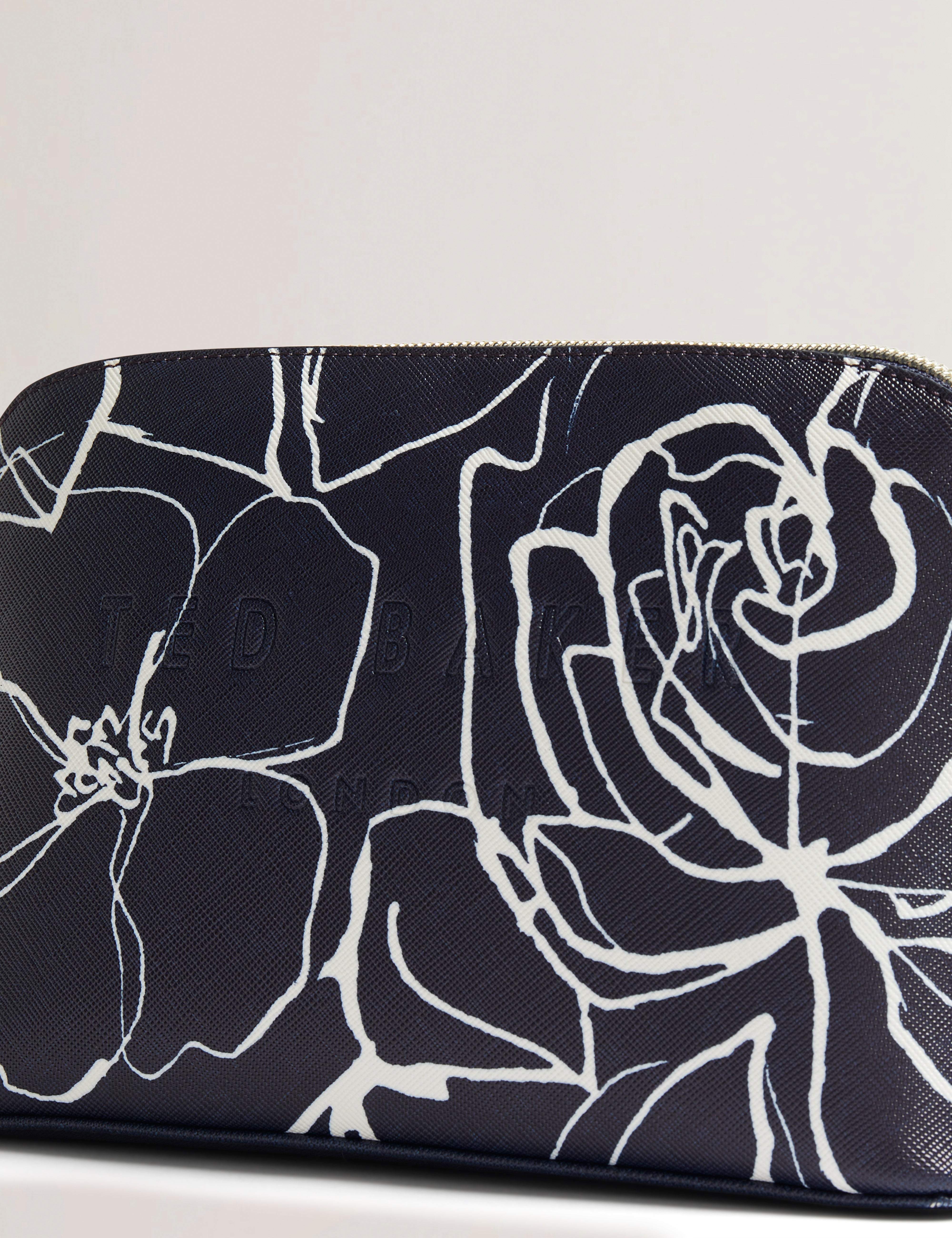 Women's ALLIMI-Linear Rose Makeup Bag Navy