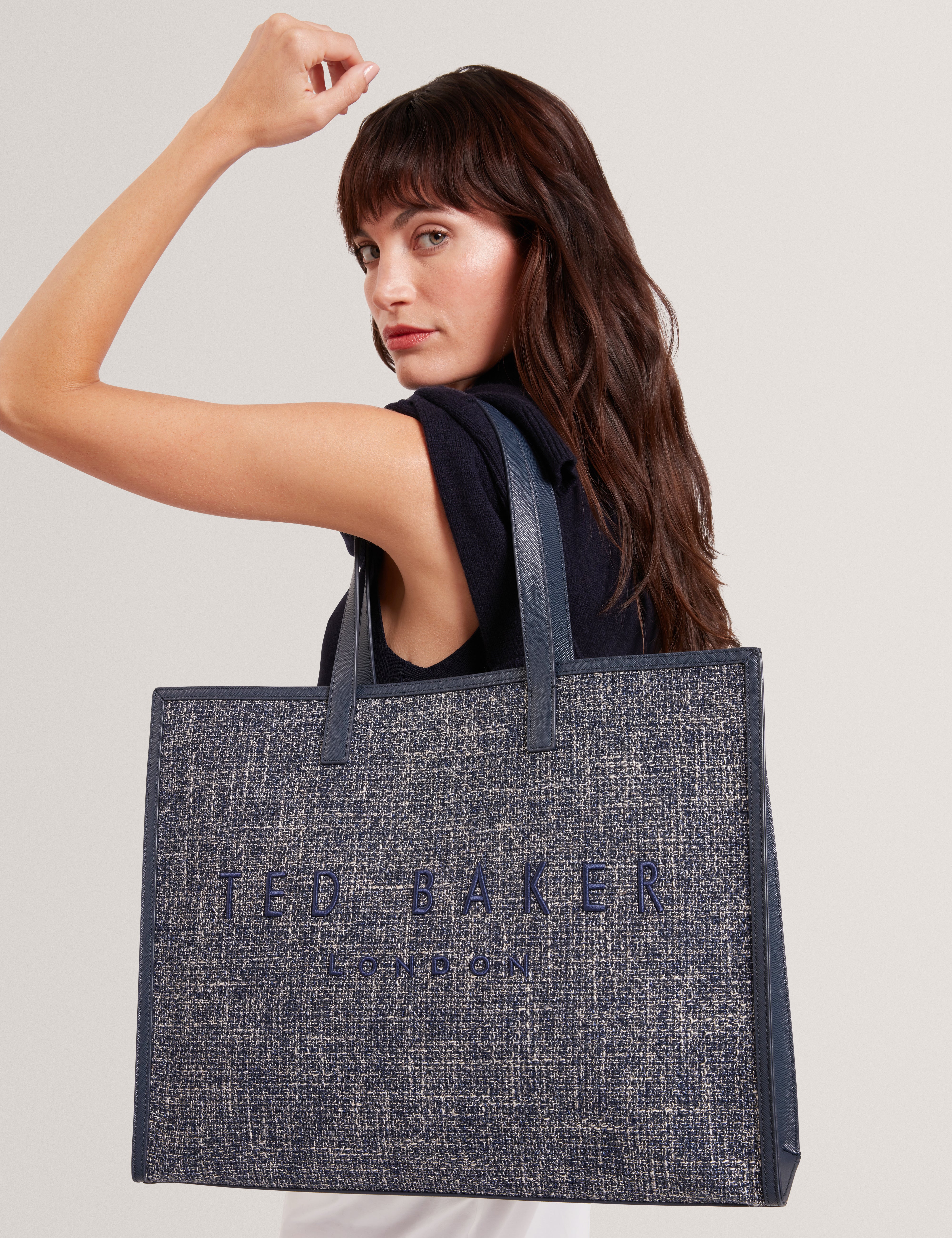 Women's TWEEKON-Tweed Extra Large Icon Bag