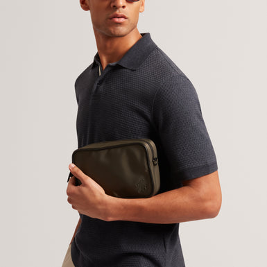 Mens NESBIIT-Nylon TB Script Camera Cross