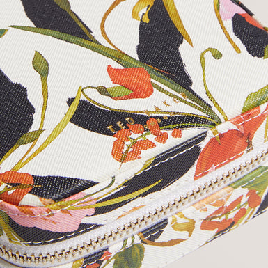 EDWI: Printed Floral Medium Jewellery