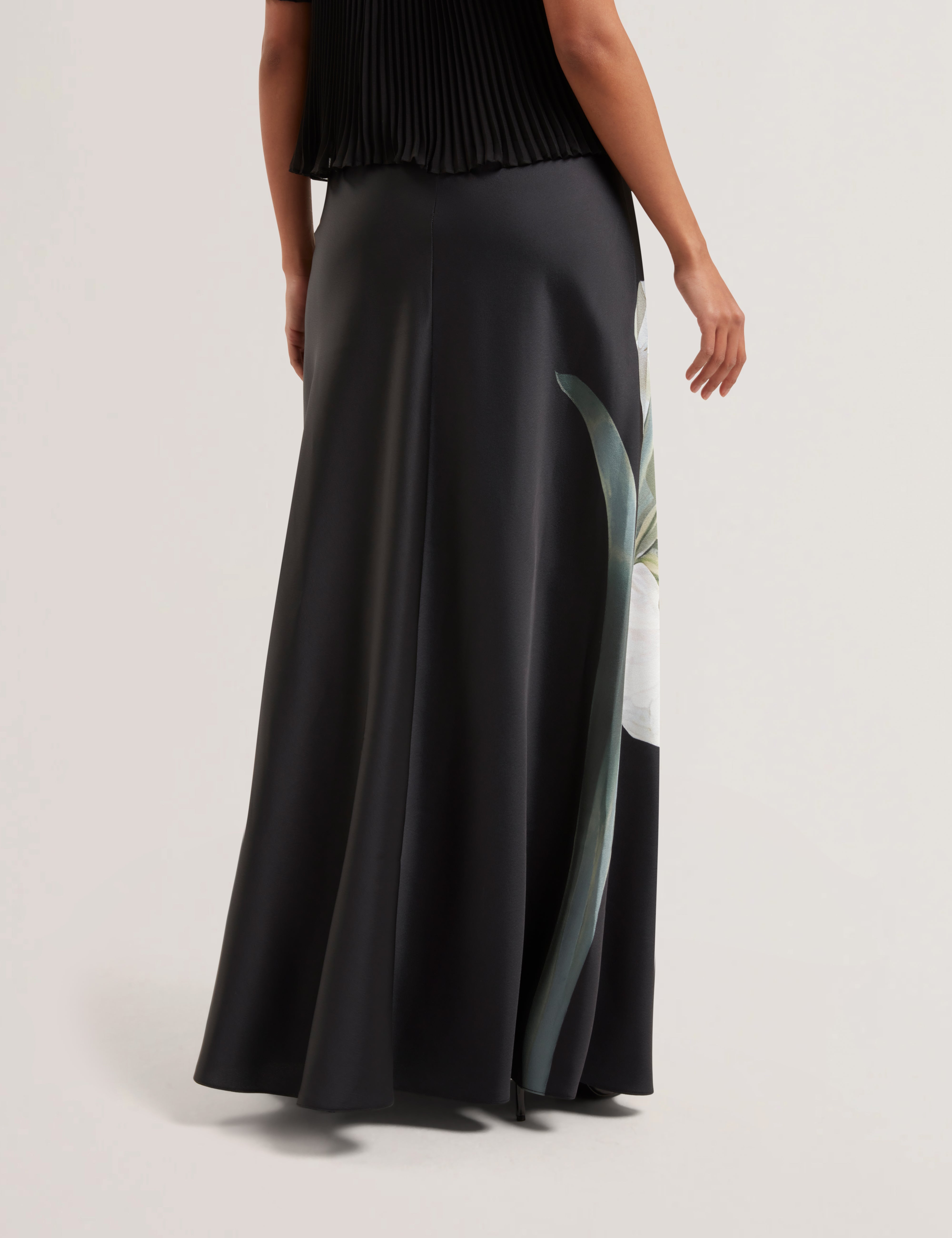 Women's ZIONNA-Satin Printed Maxi Skirt