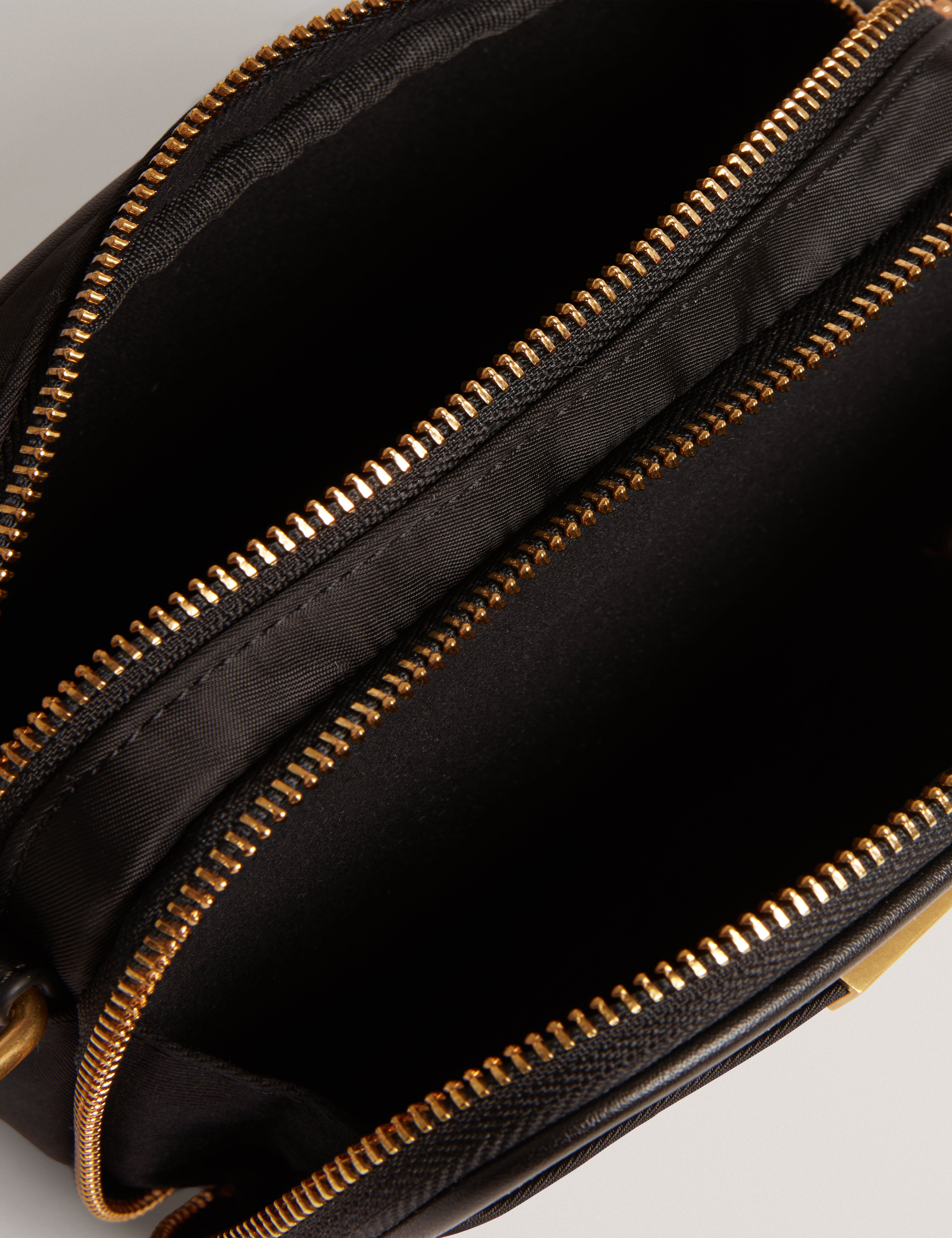 NYKILA: Nylon Small Crossbody Camera Bag