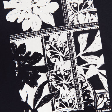 KONEY: SS Floral Box Print T-Shirt