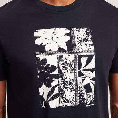 KONEY: SS Floral Box Print T-Shirt