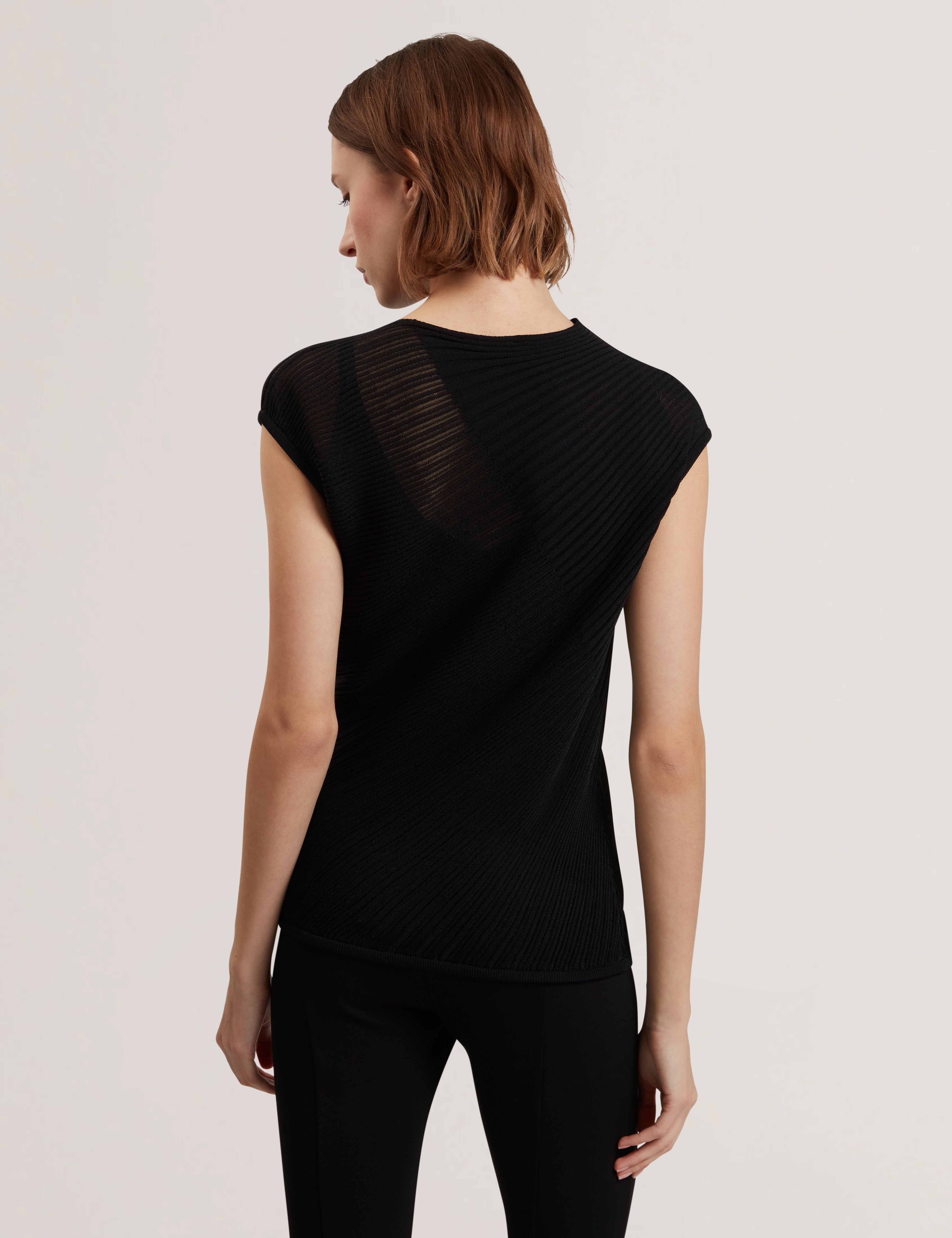 Women's LAYYNII-Invisible Yarn Knit Top Black