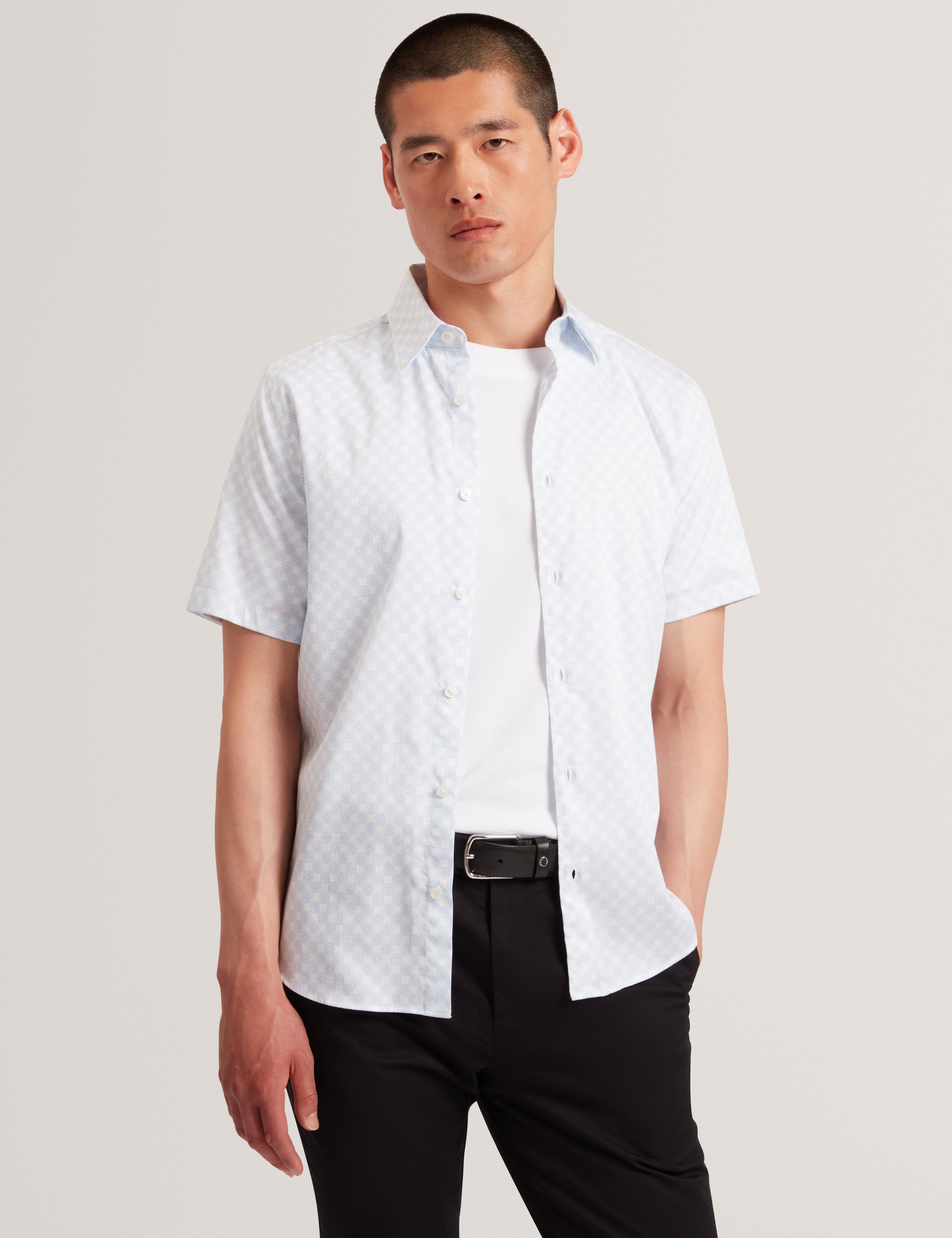 SEFSHO: SS Slim Fit Circle Geo Print Shirt