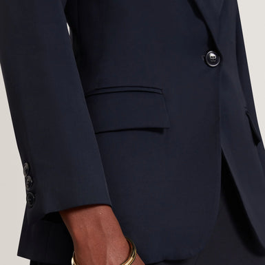 ARANJA: Tailored Fitted Single Breasted Blazer