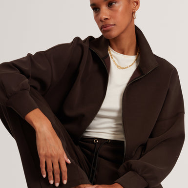 LARNAA: Short Sleeve Fitted Tee