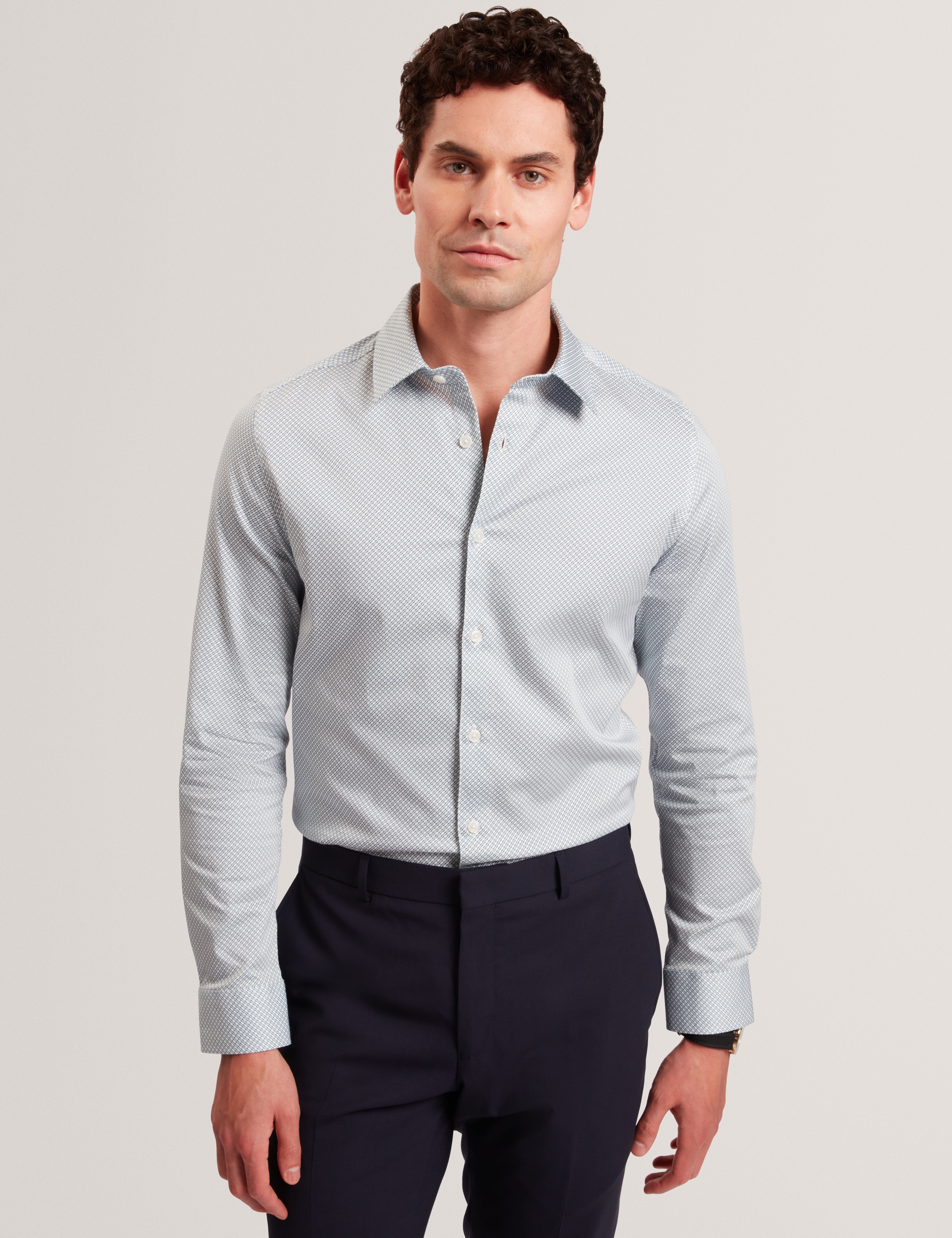 OLWENO: Slim Fit Geo Print Shirt