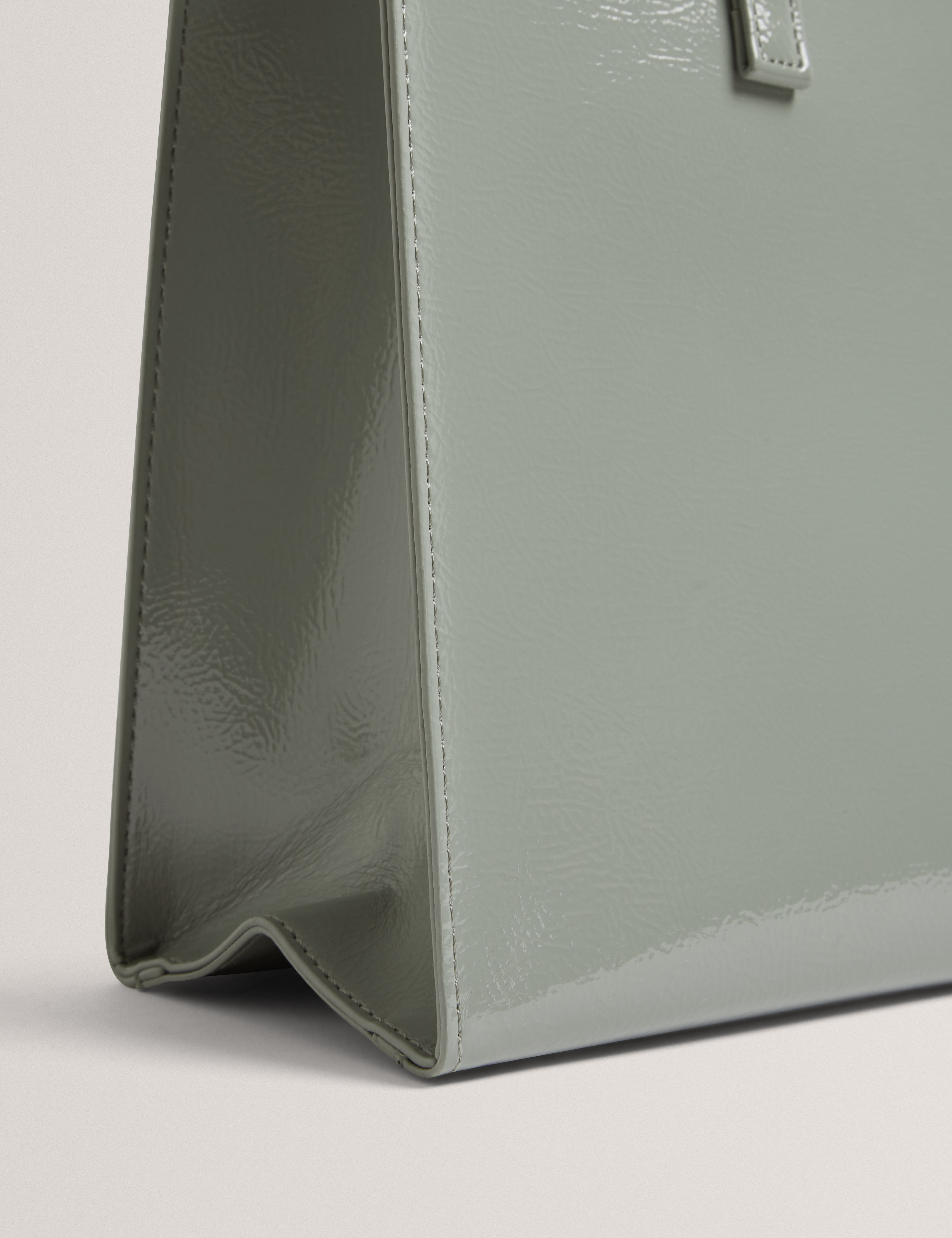 CRINELL: Elongated Crinkle Icon Bag