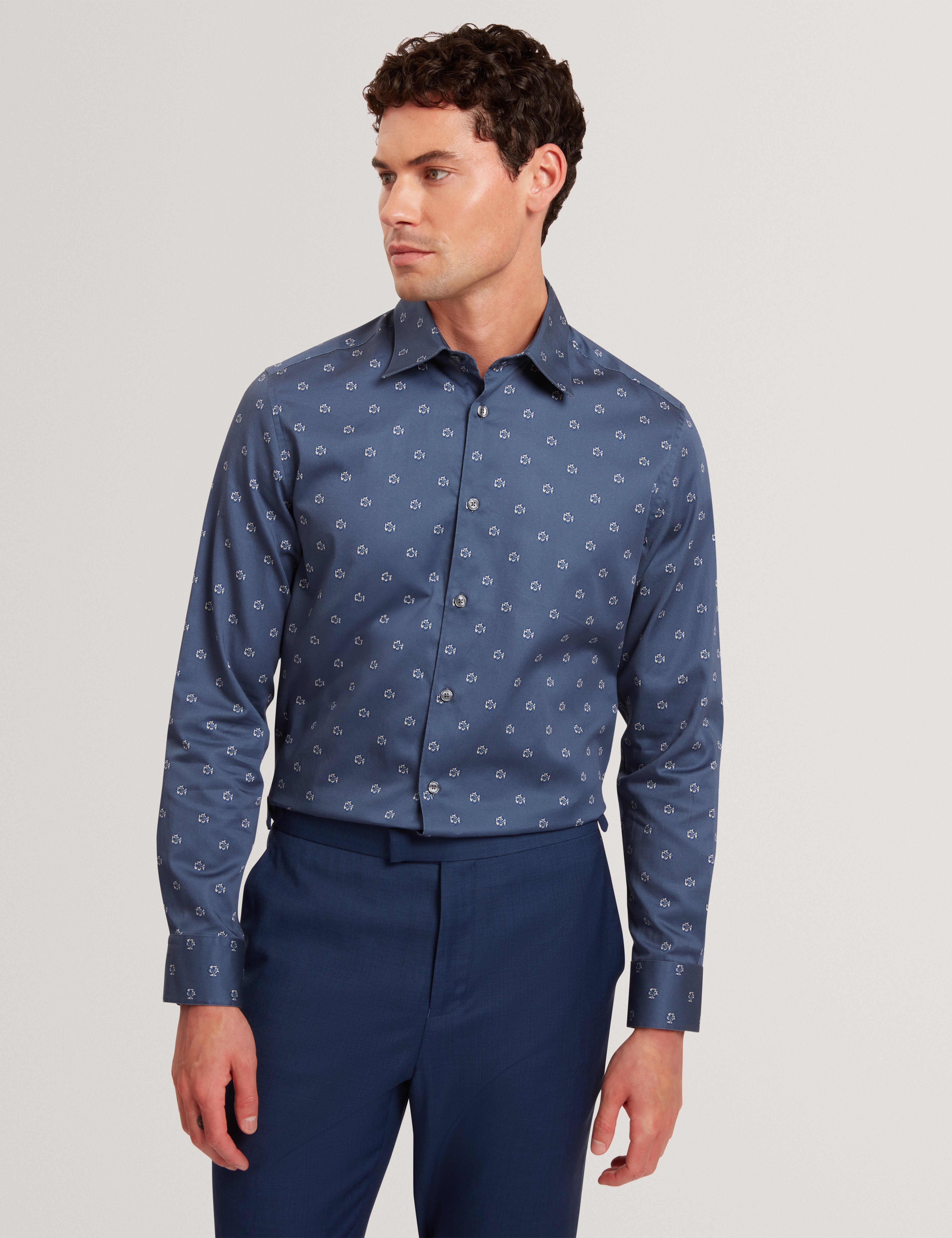 OLUFAR: LS Slim Fit Ditsy Floral Shirt