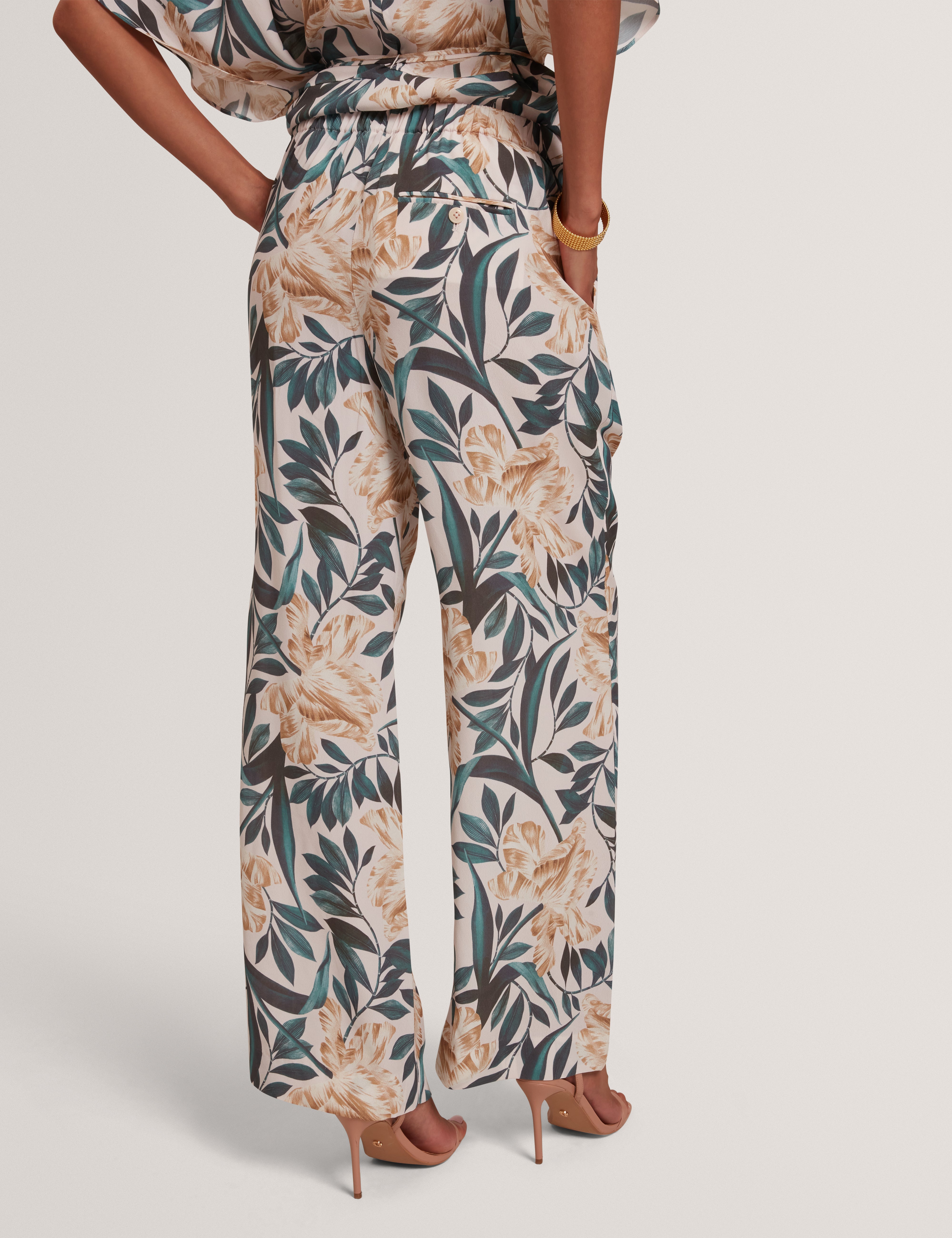 GRIESHA: Printed Mid Rise Straight Leg Trouser