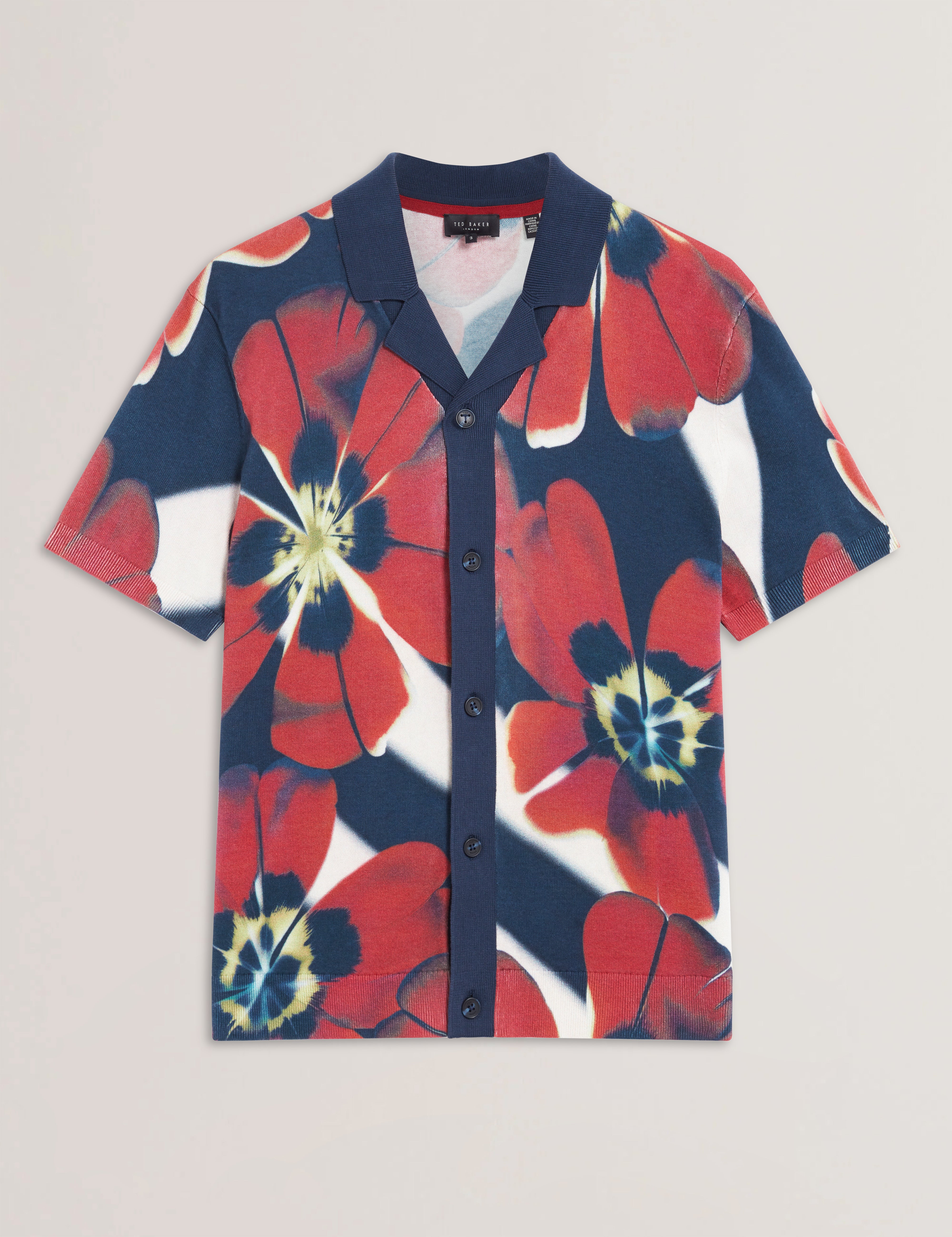 WYRIC: Floral Print Knitted Shirt