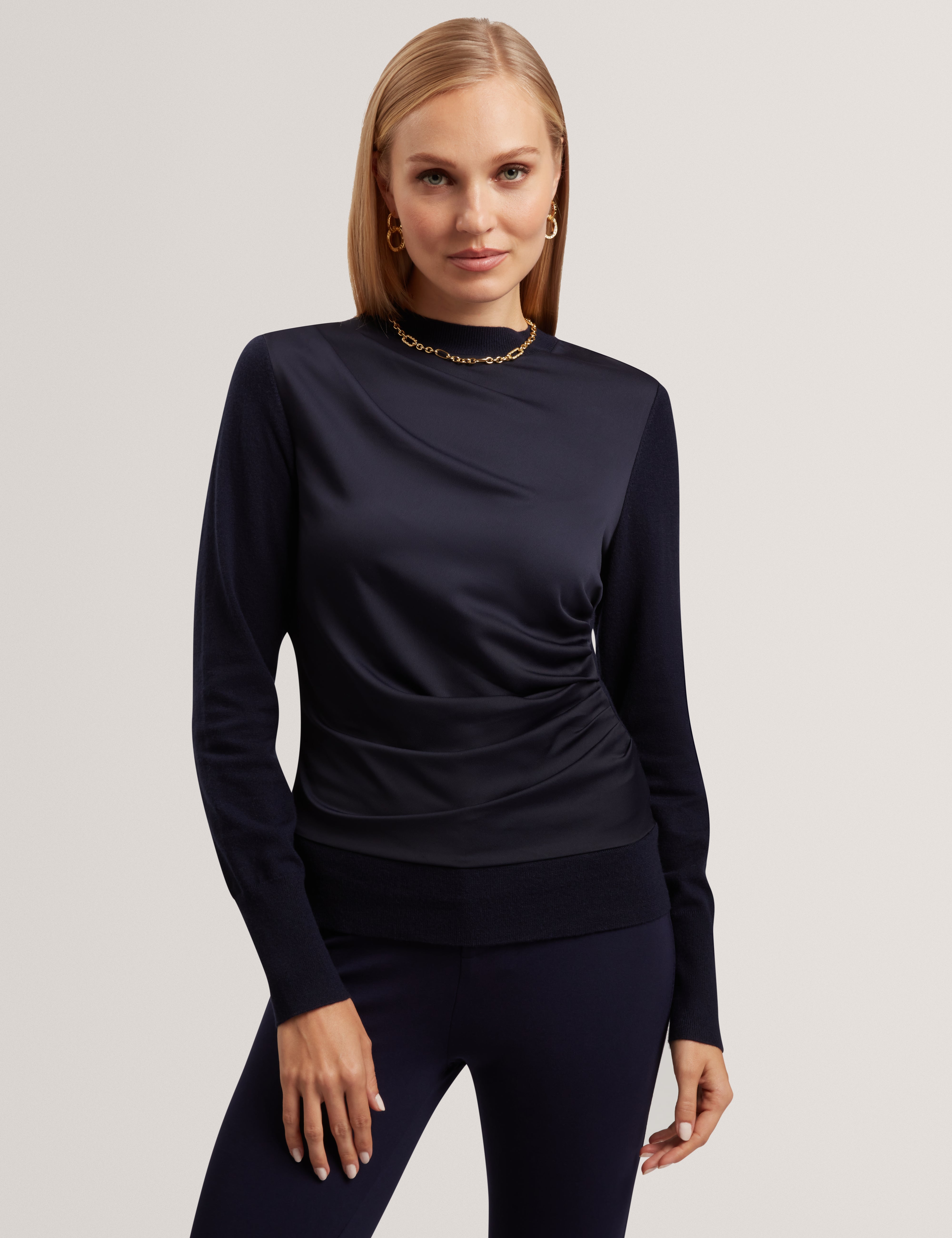LESLAY: Knitted Long Sleeve Top