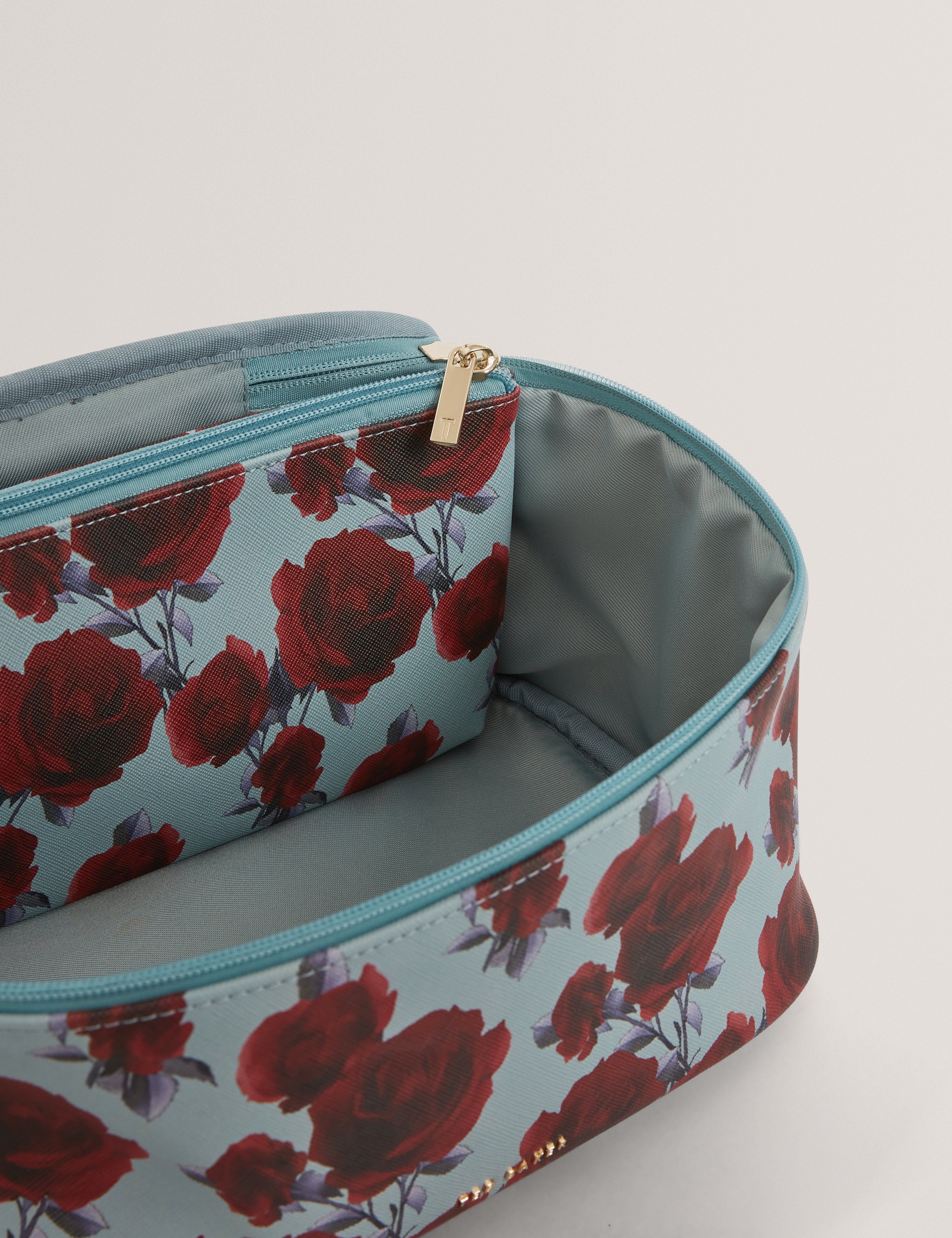 Women's EVALIIN-Large Rose Print Makeup Bag