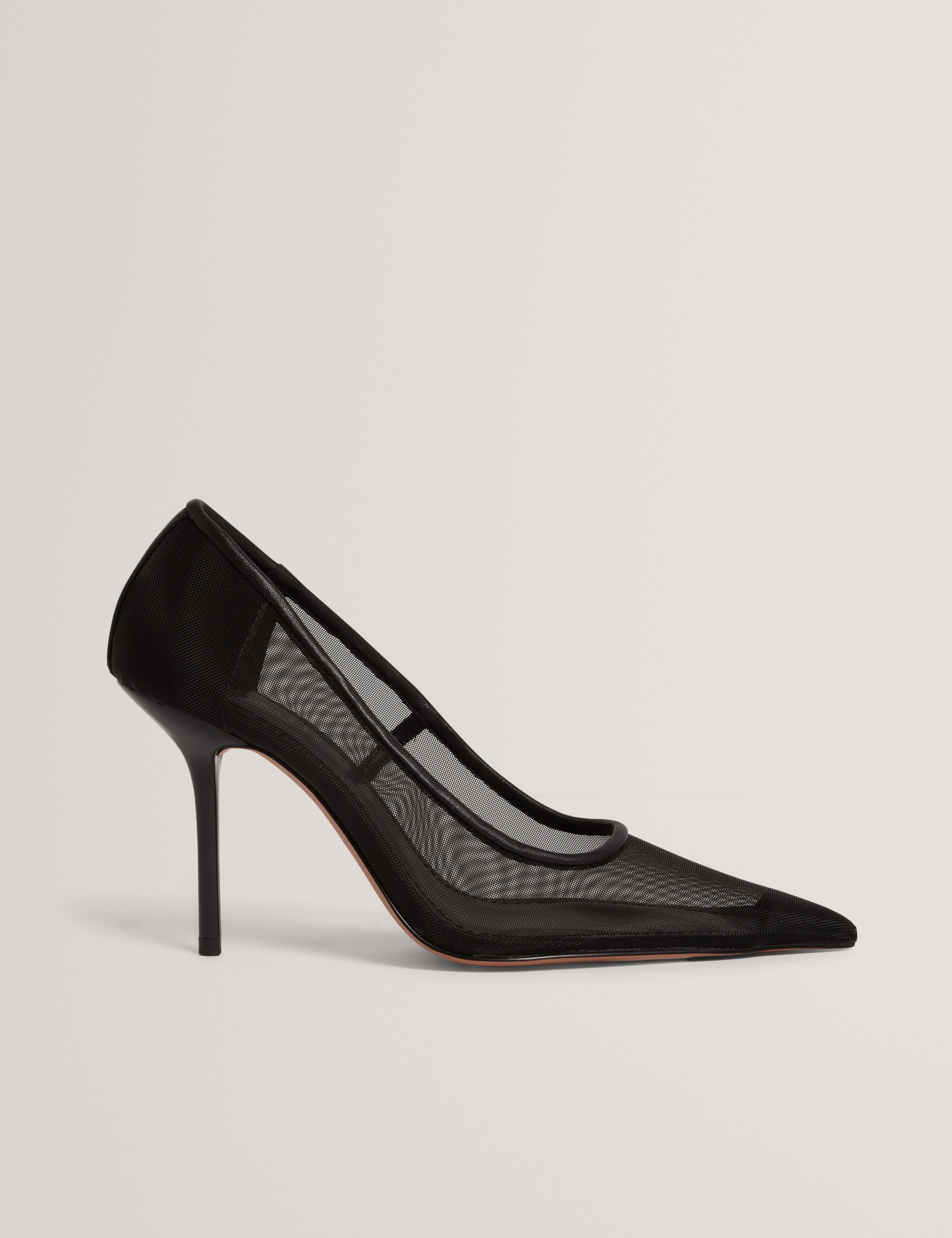 MEGAAN: Mesh Heeled Court