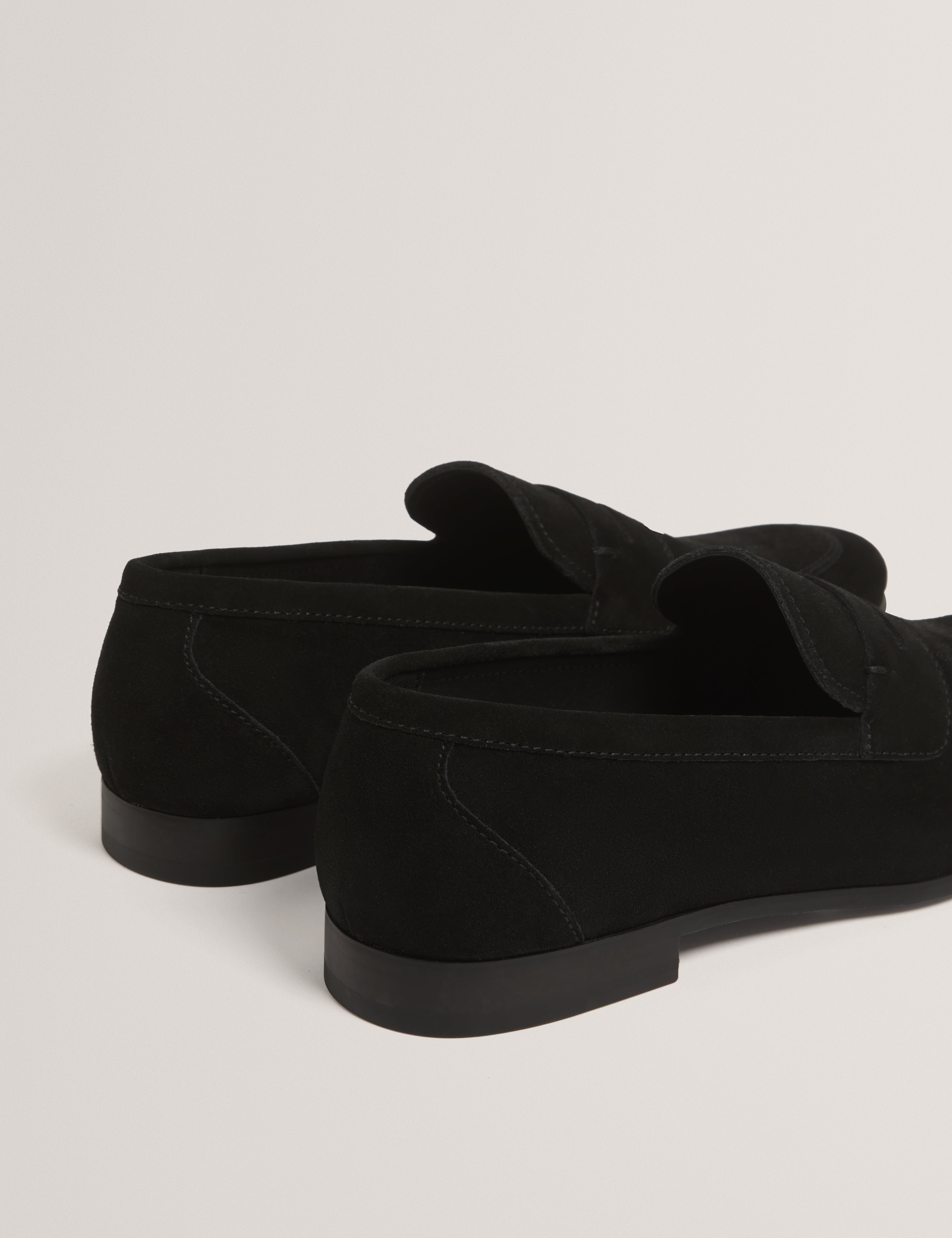 LEIVY: Suede Loafer