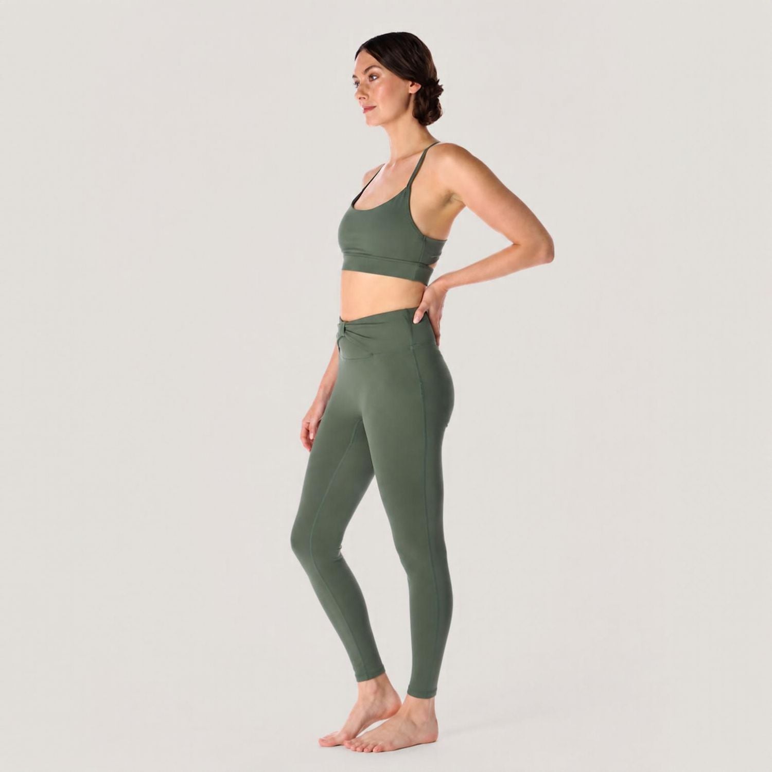 LYNN: Yoga Bow Detail Bra