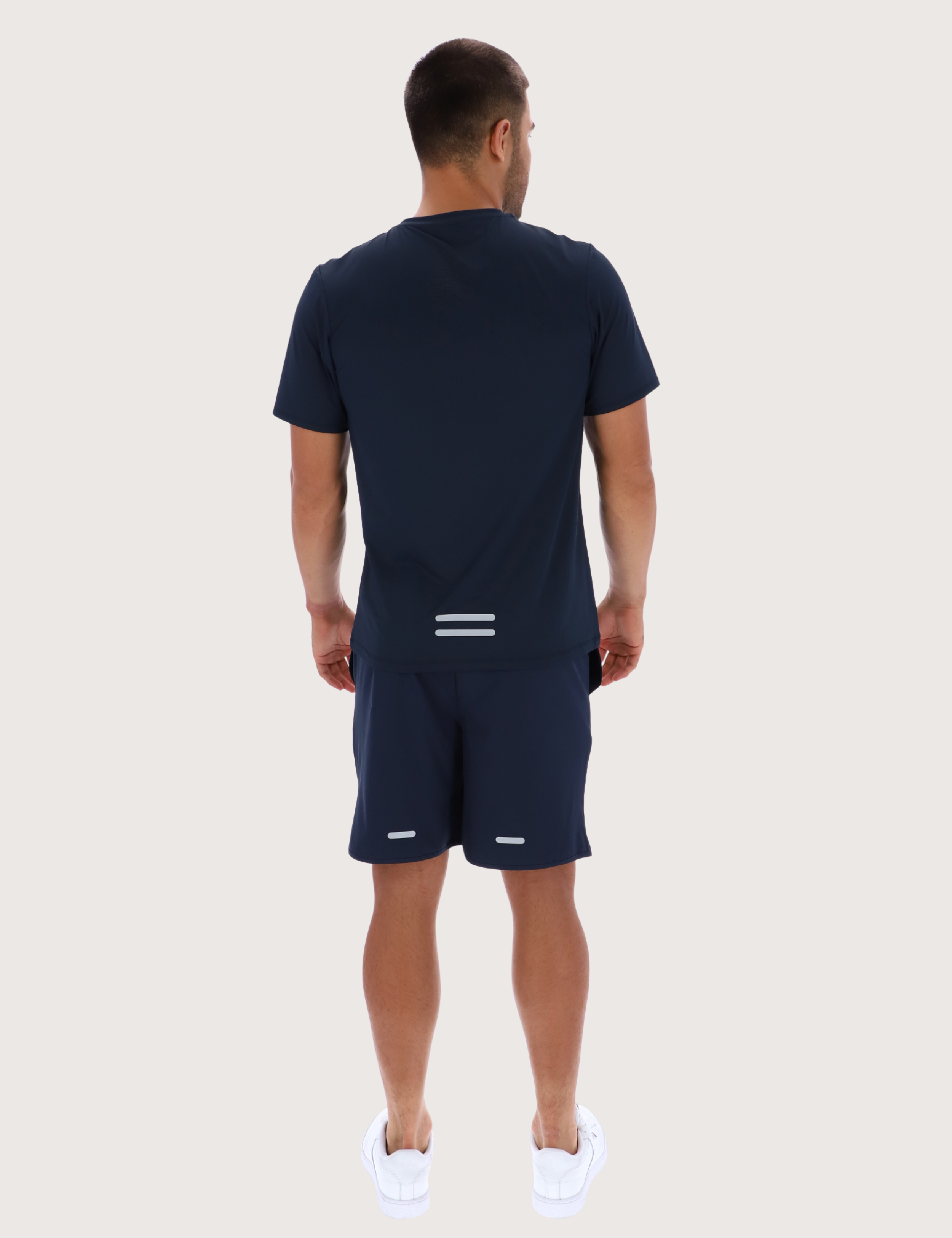 LARS: Essentials Active T-Shirt