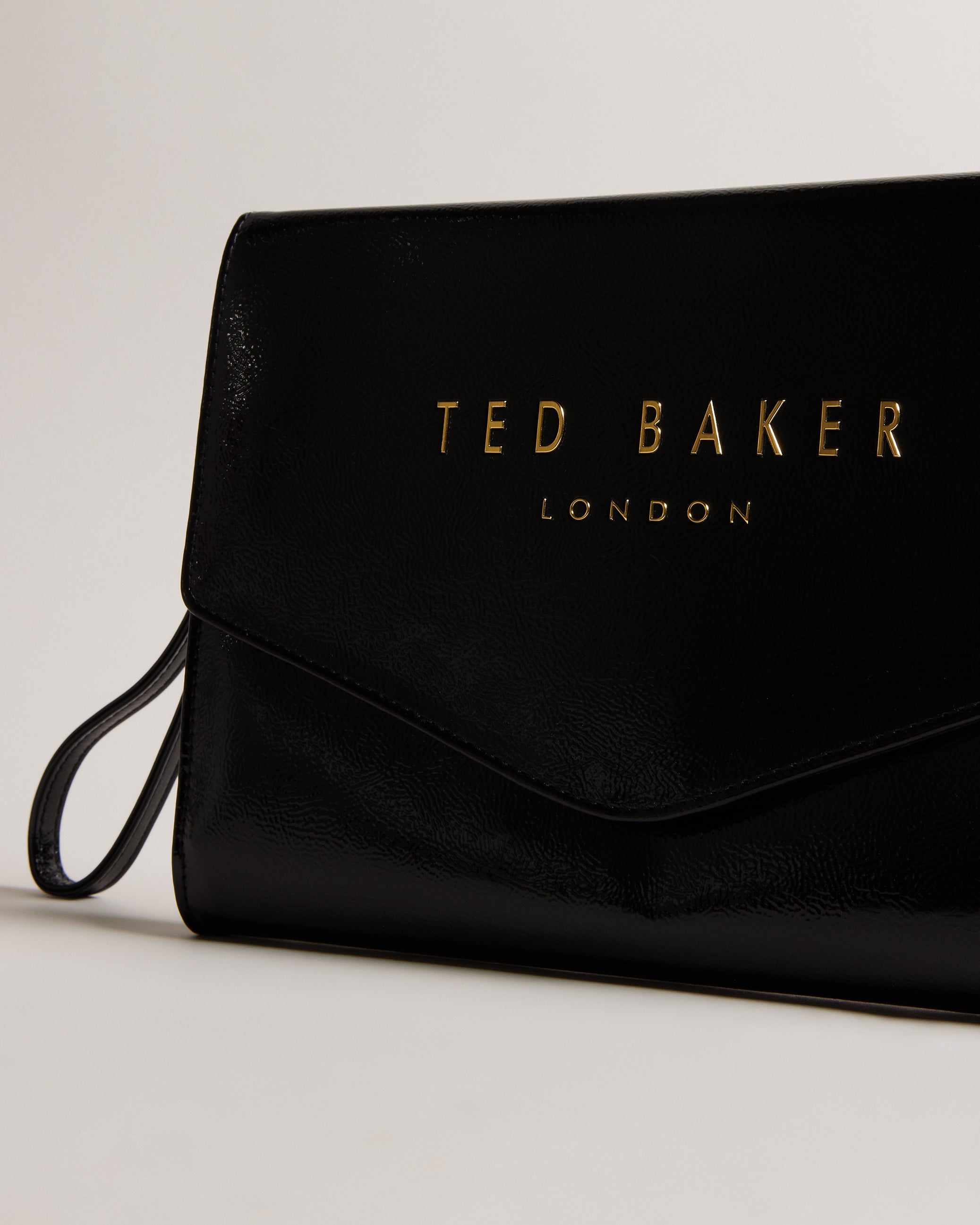 Women's CRINKIE-Crinkle Icon Pouch Black