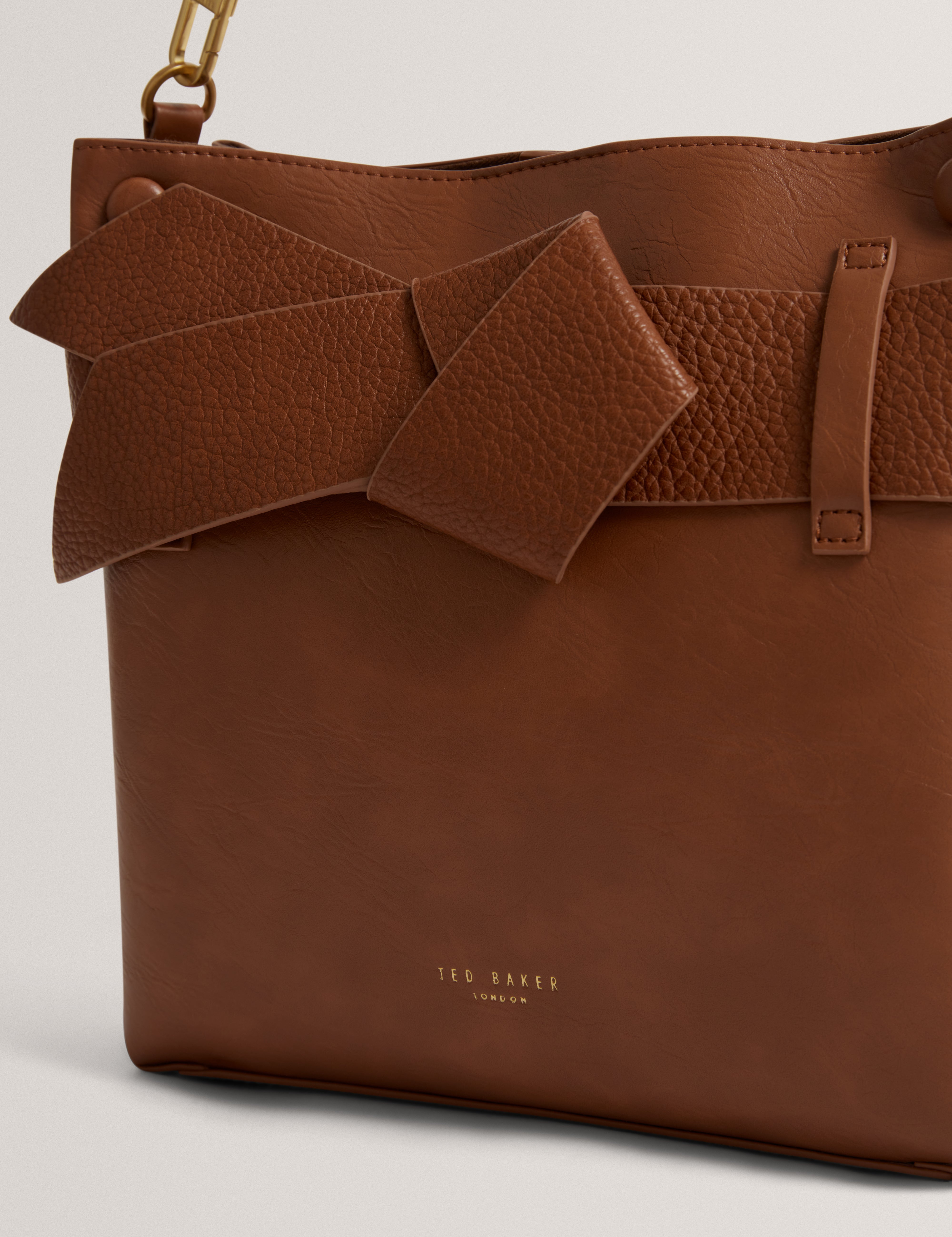 SSONIA: Knot Bow Shoulder Bag