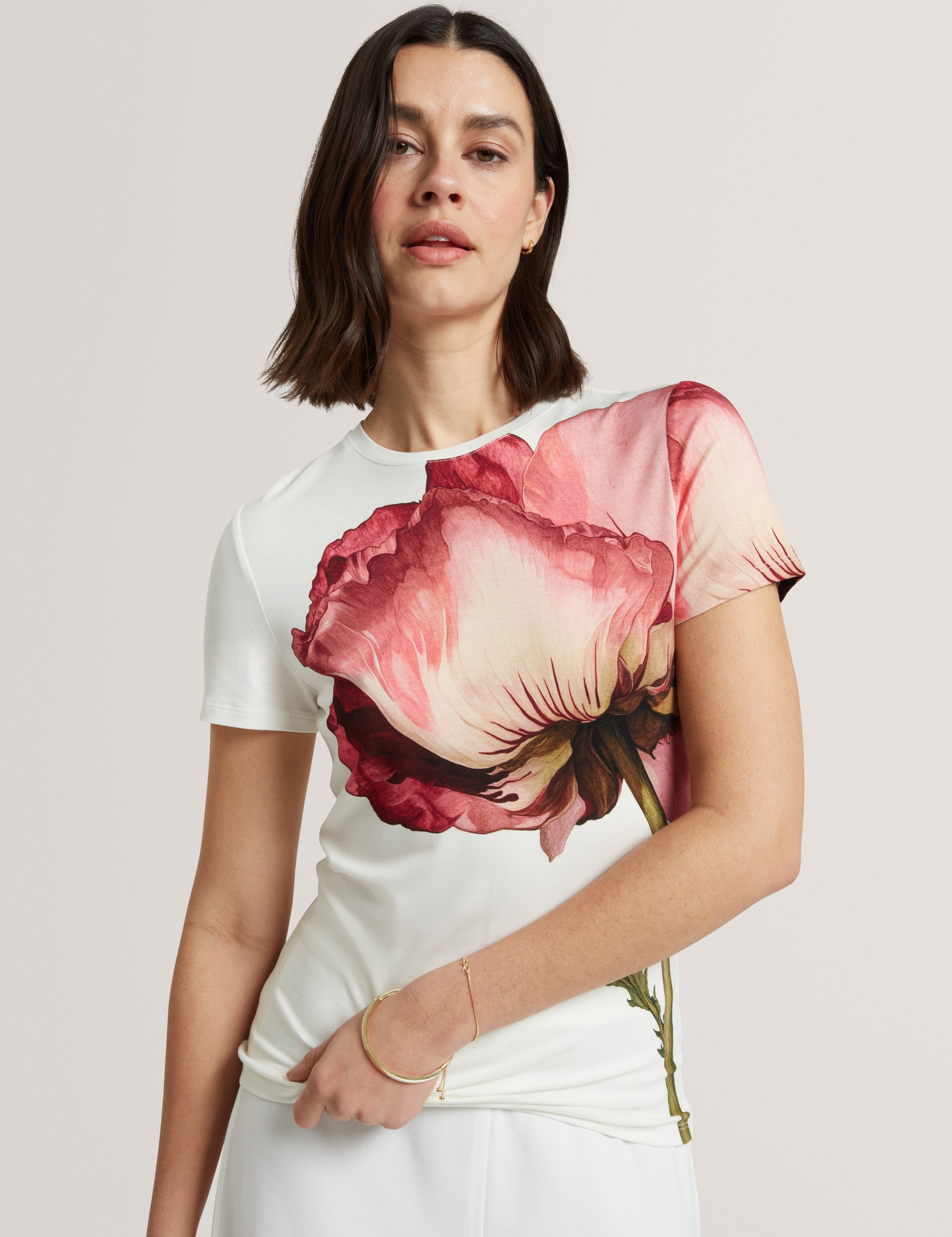 OBREY: Short Sleeve Printed Fitted Tee