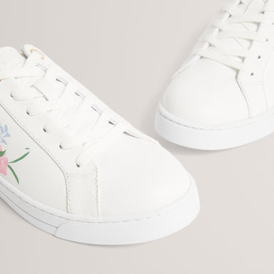 KAIILA: Printed Detail Trainer