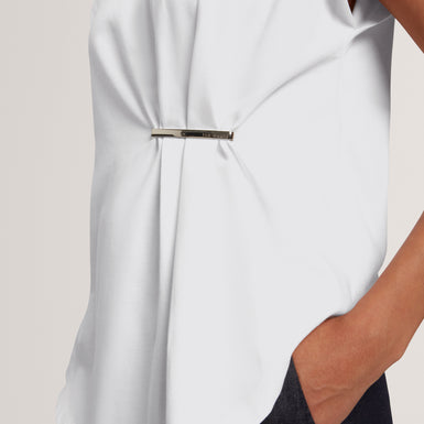 TEALLY: Metal Trim Gathered Short Sleeve T-Shirt