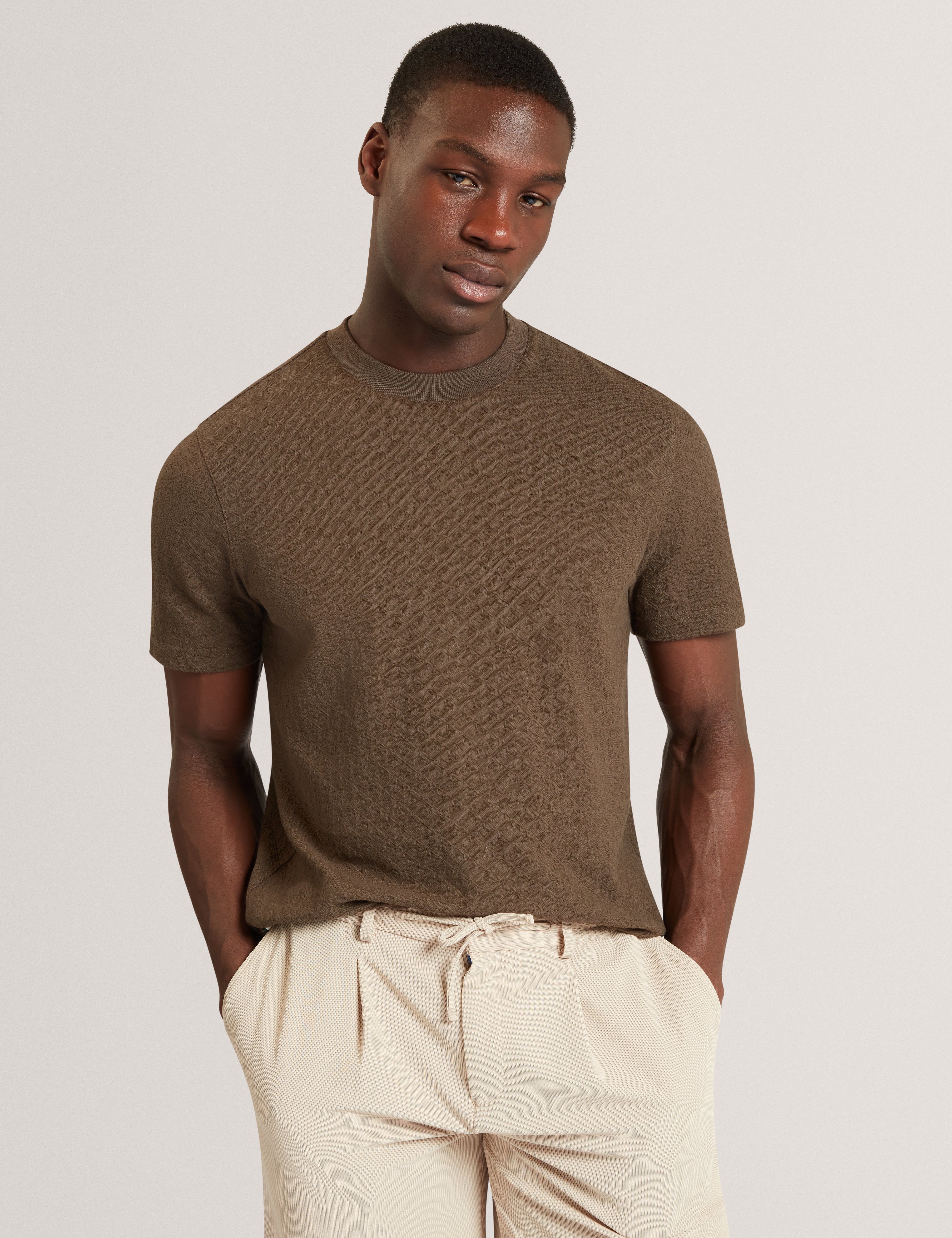 ELDONN: Ss Textured T-Shirt