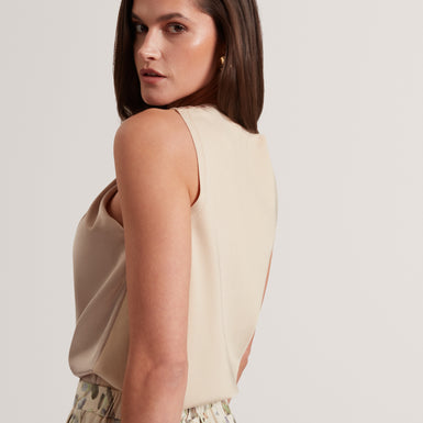 MYLLIA: Knitted Twist Neck Top