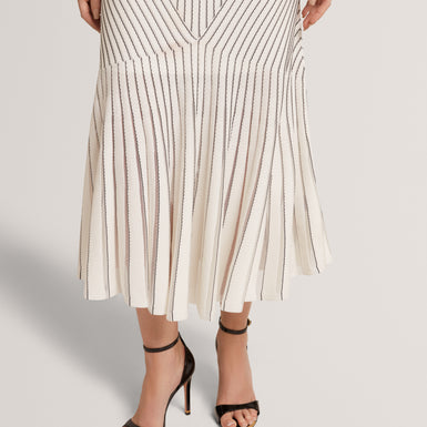 CASANDR: Stitch Detail Knitted Midi Dress