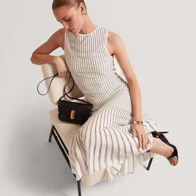 CASANDR: Stitch Detail Knitted Midi Dress