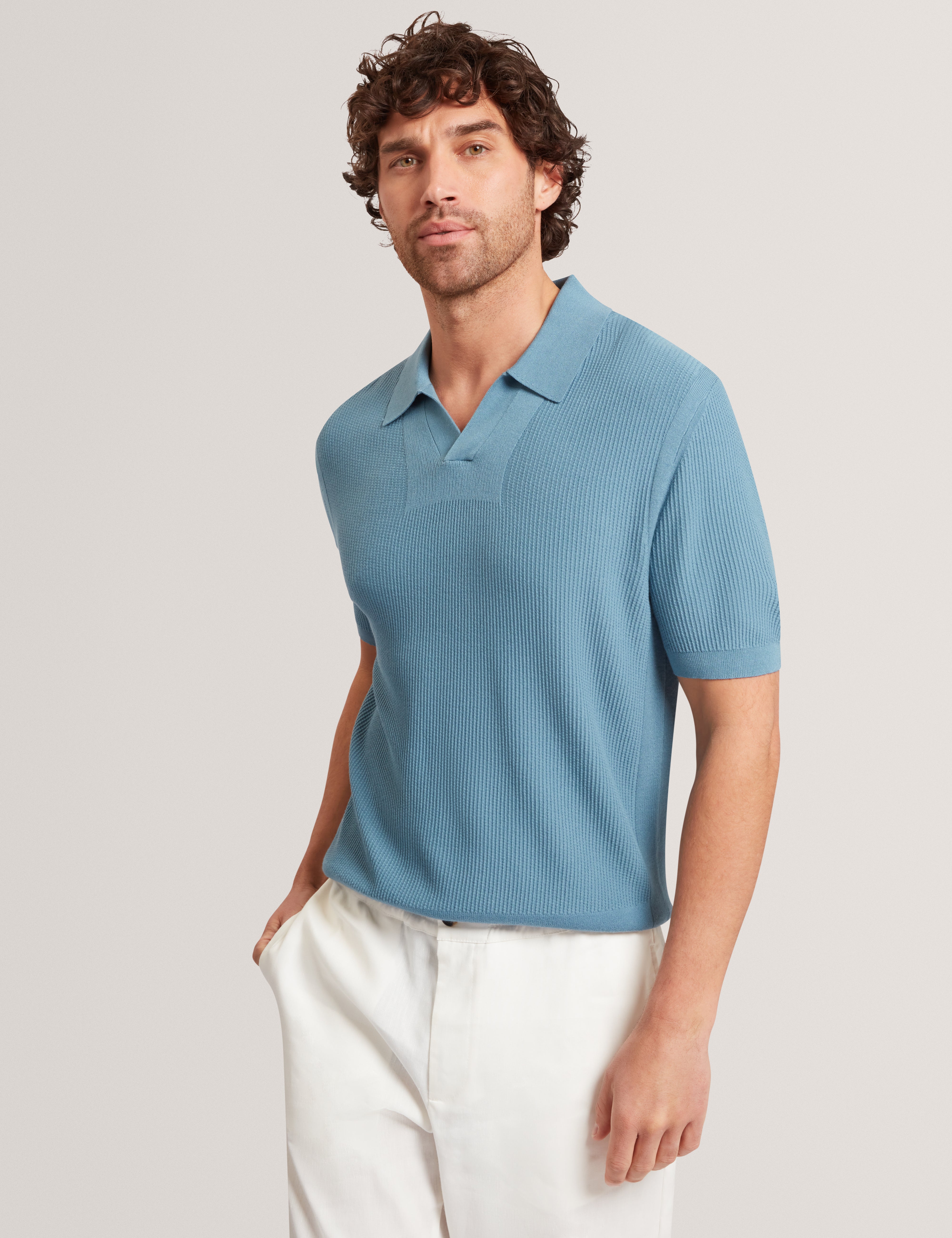 AINDREA: Ss Stitch Detail Open Neck Polo