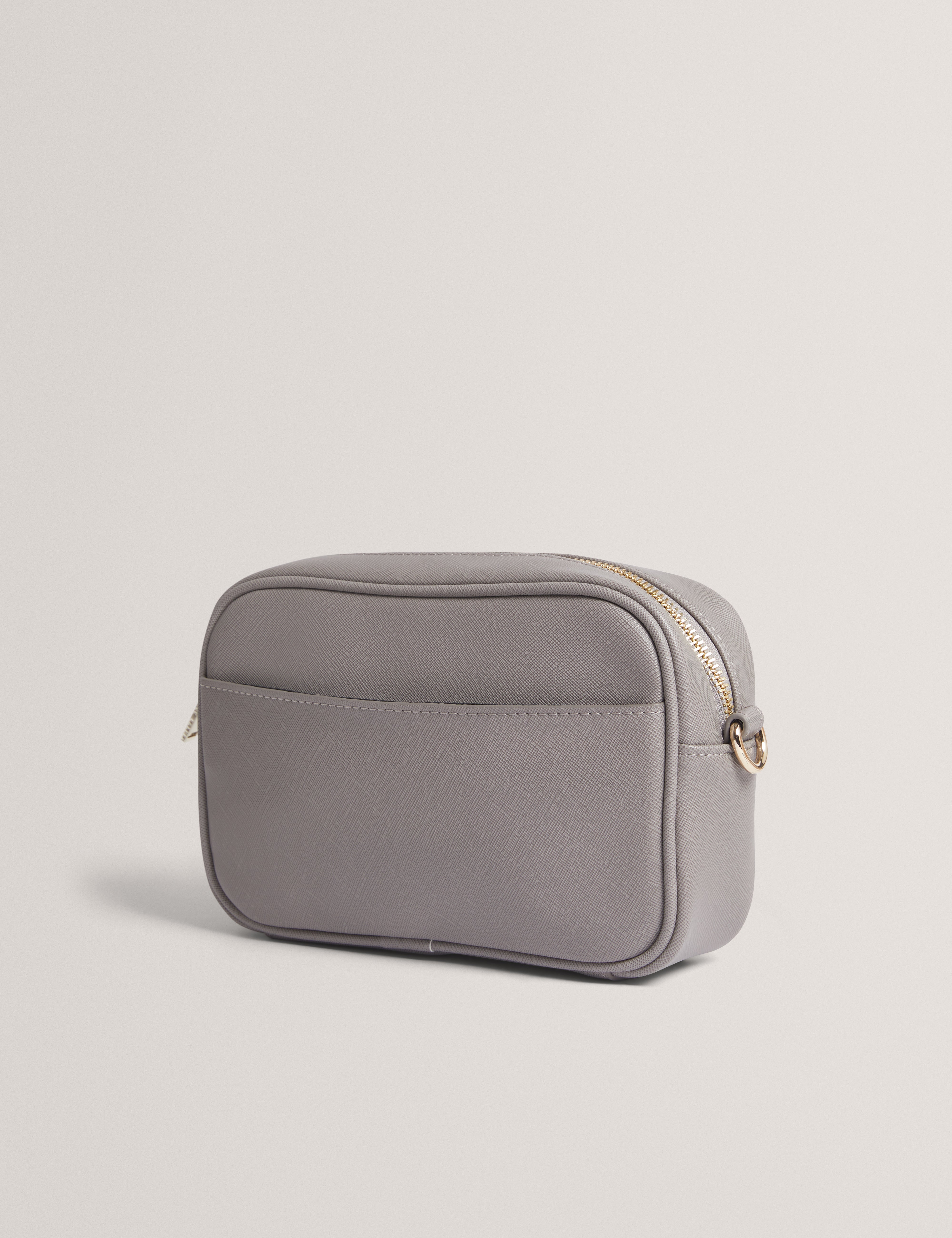 LOUEEY: Webbing Detail Camera Bag