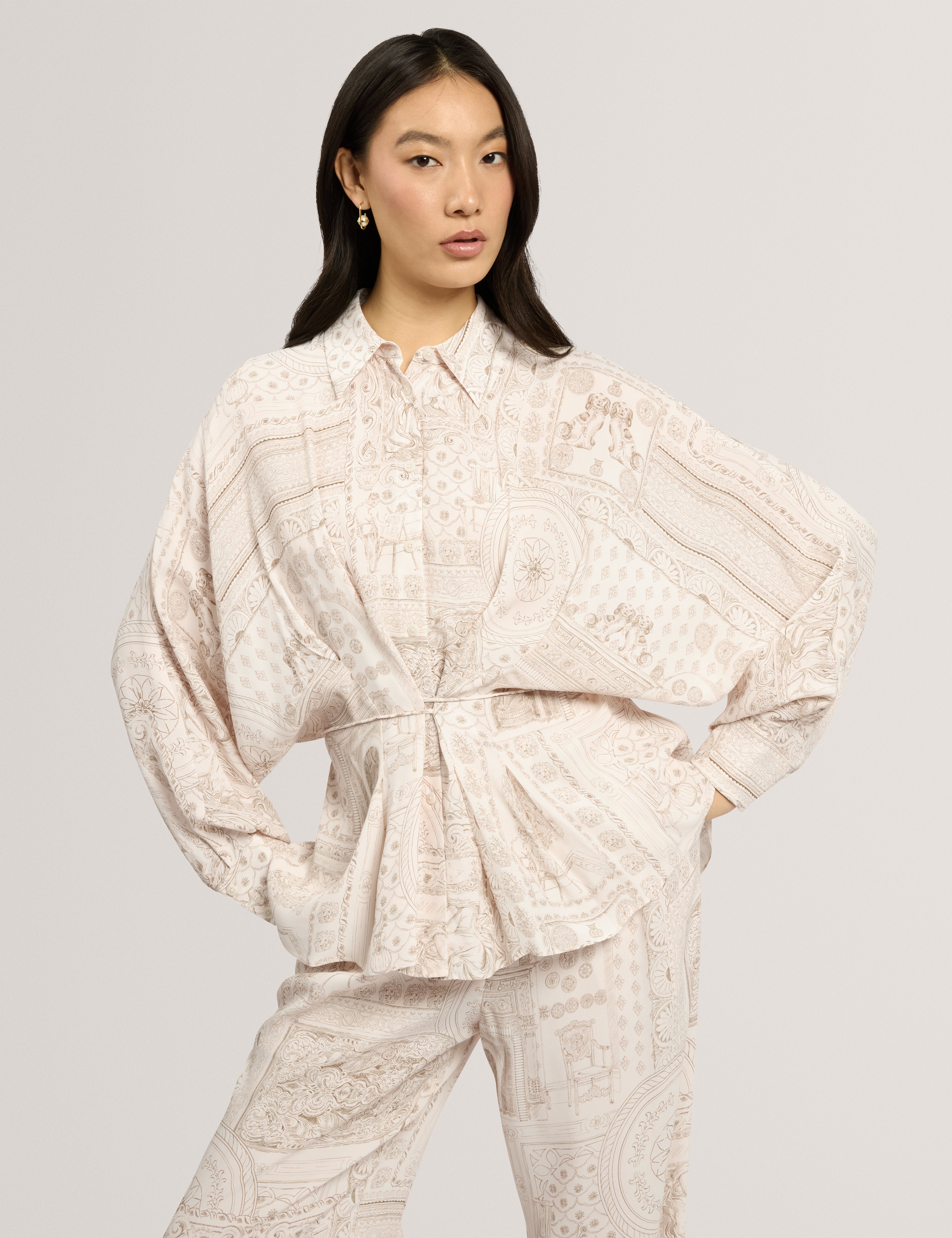 LAYTI: Printed Tie Detail Blouse