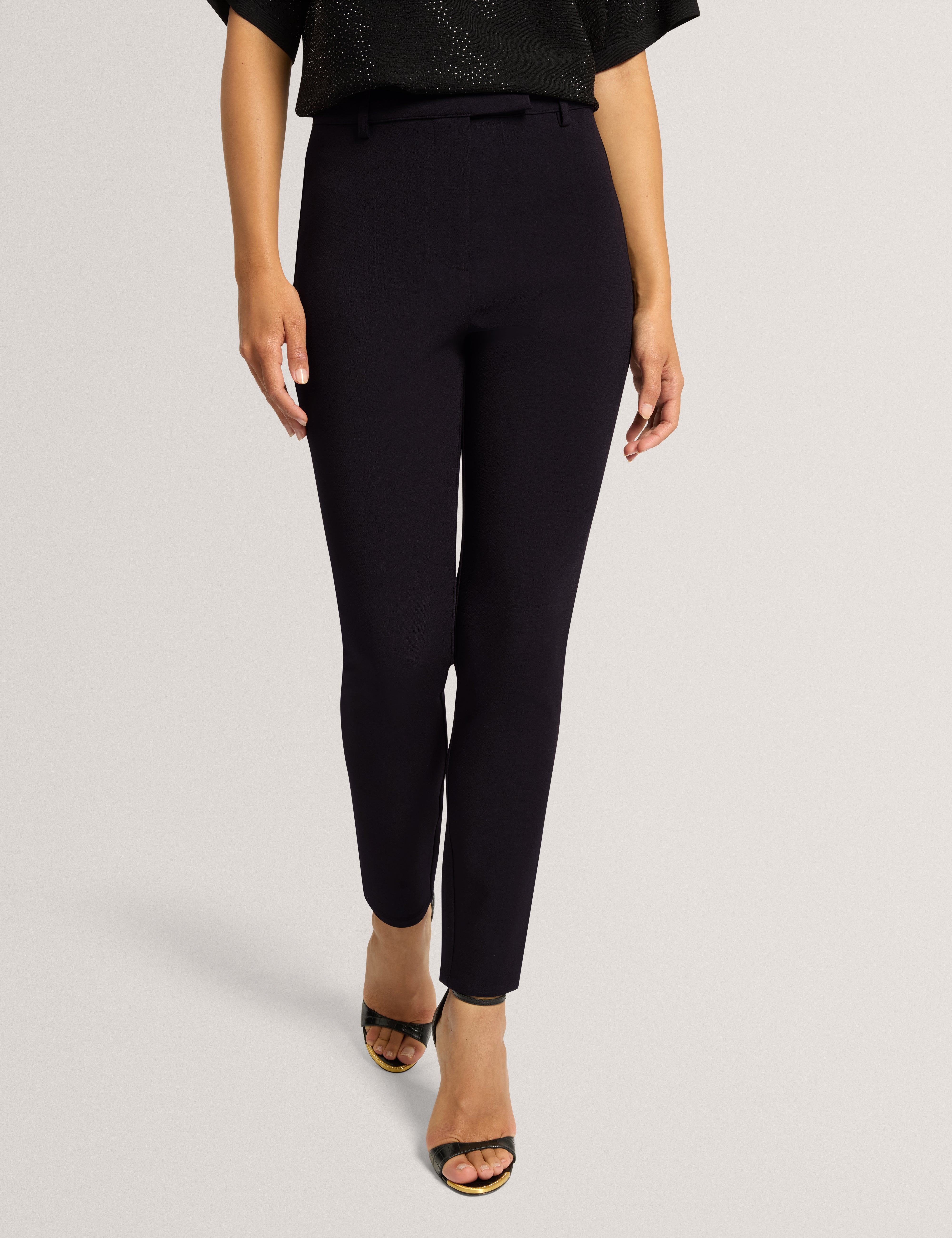 HANLIET: Tailored Skinny Trousers