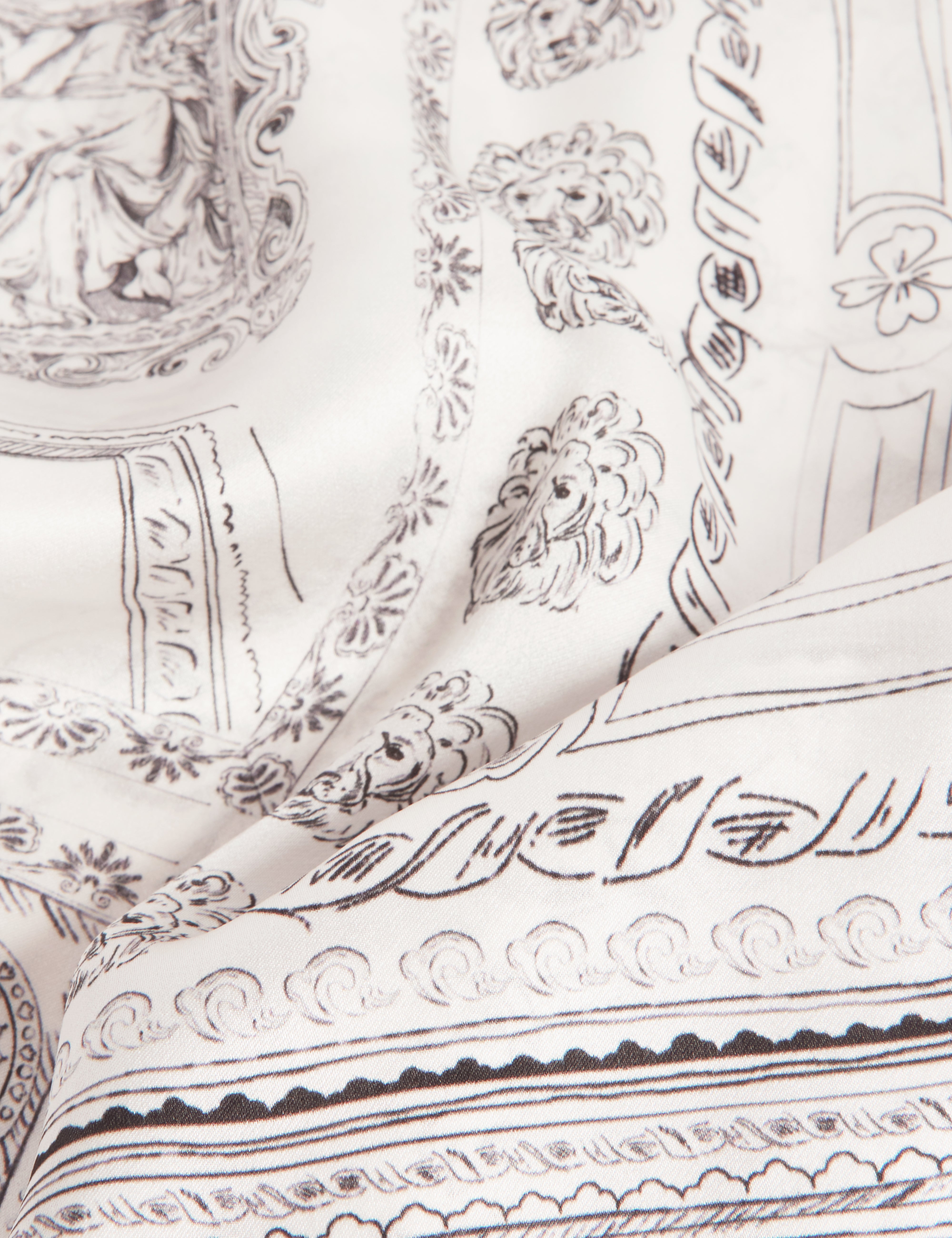 NEE: Printed Silk Long Scarf