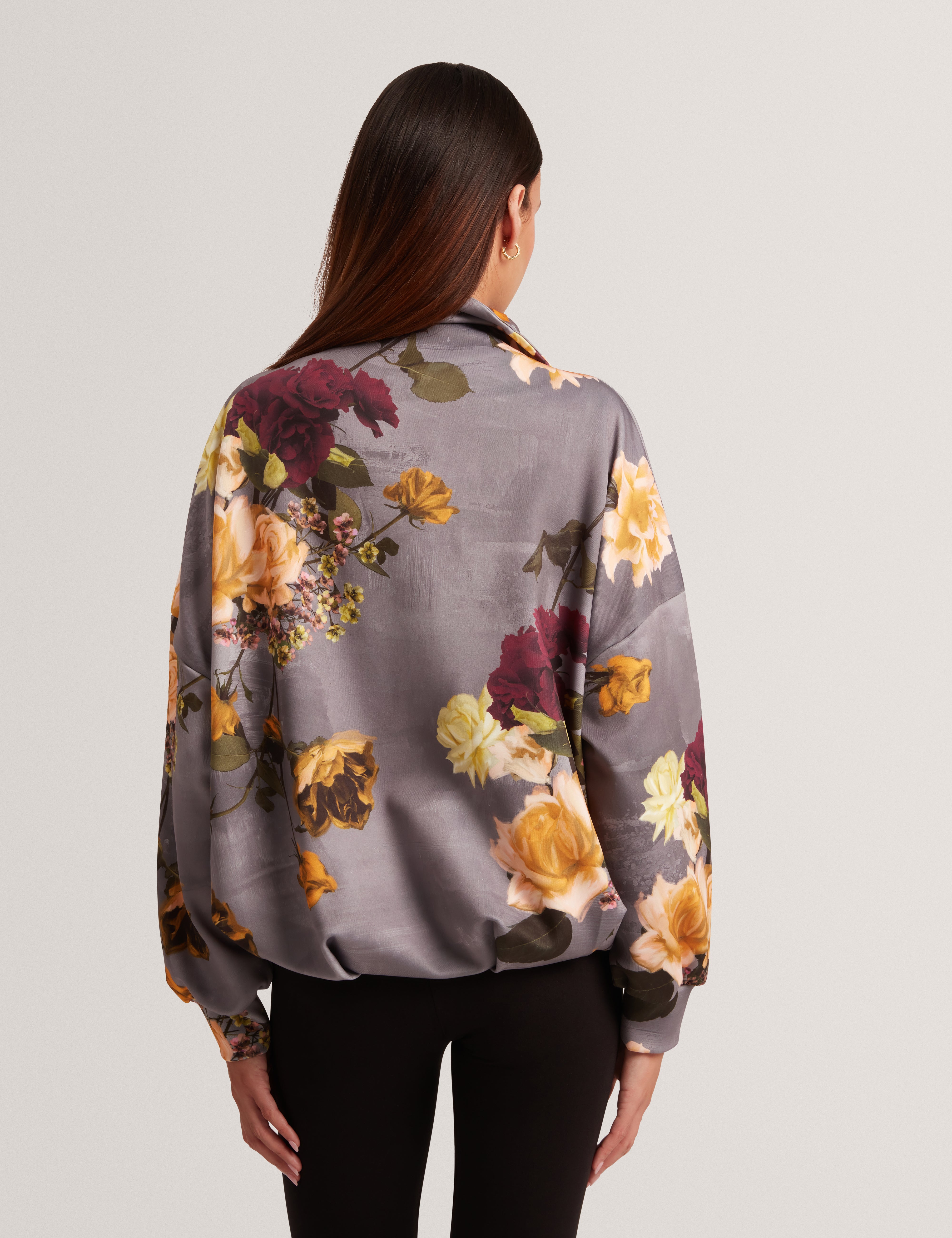 ELVAE: Floral Printed Scuba Jacket